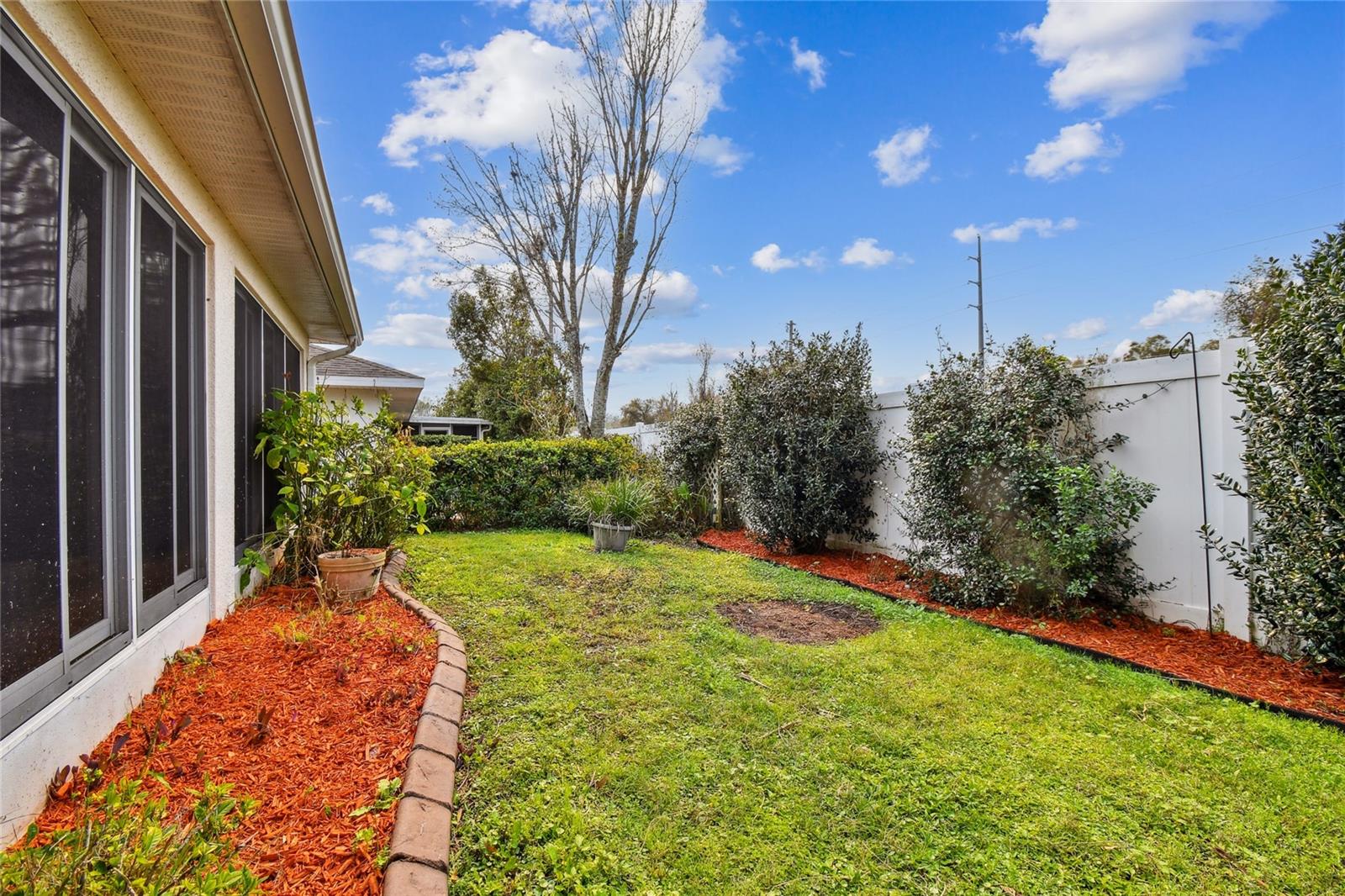 10416 MOSHIE LN