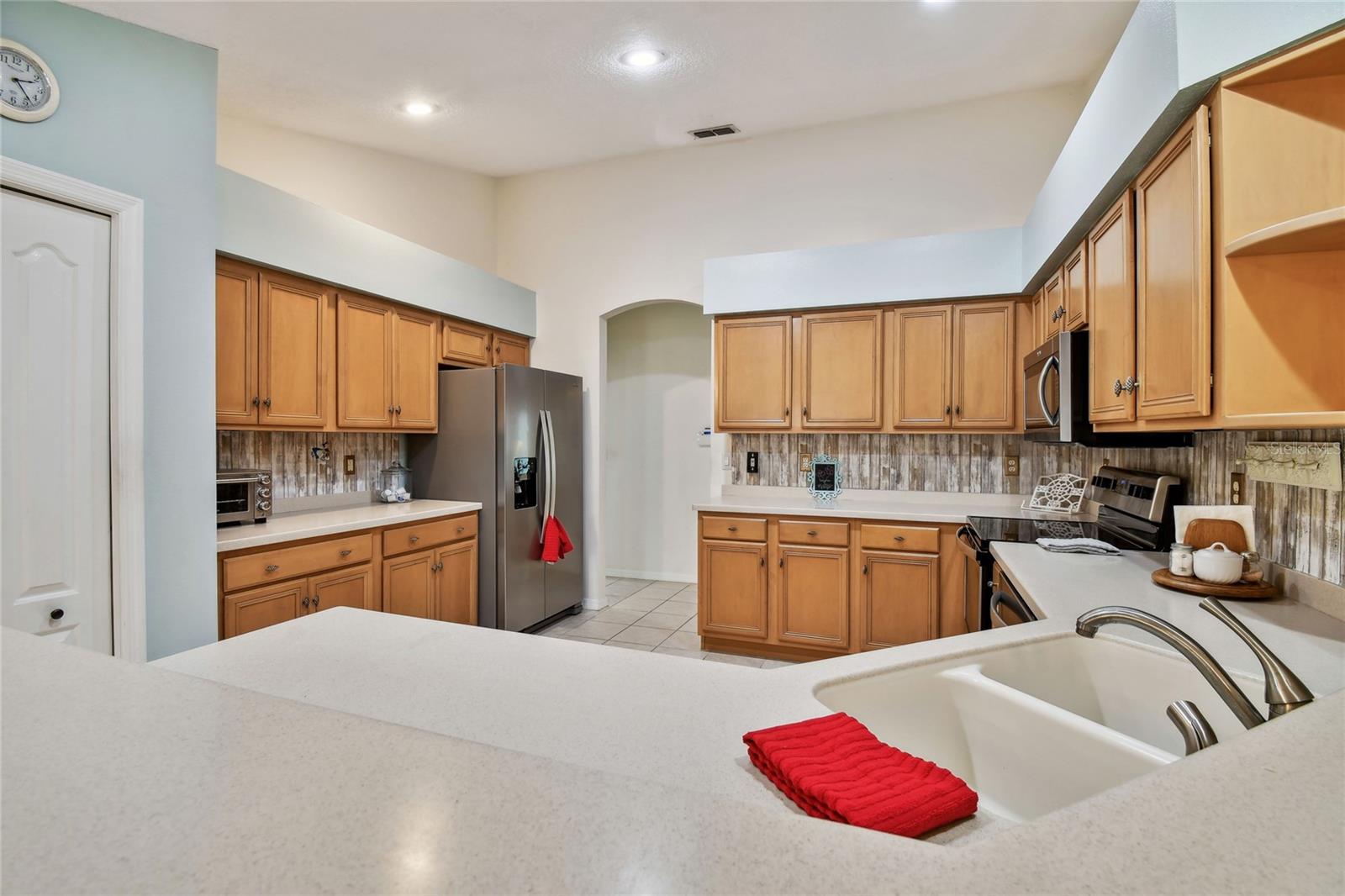 10416 MOSHIE LN
