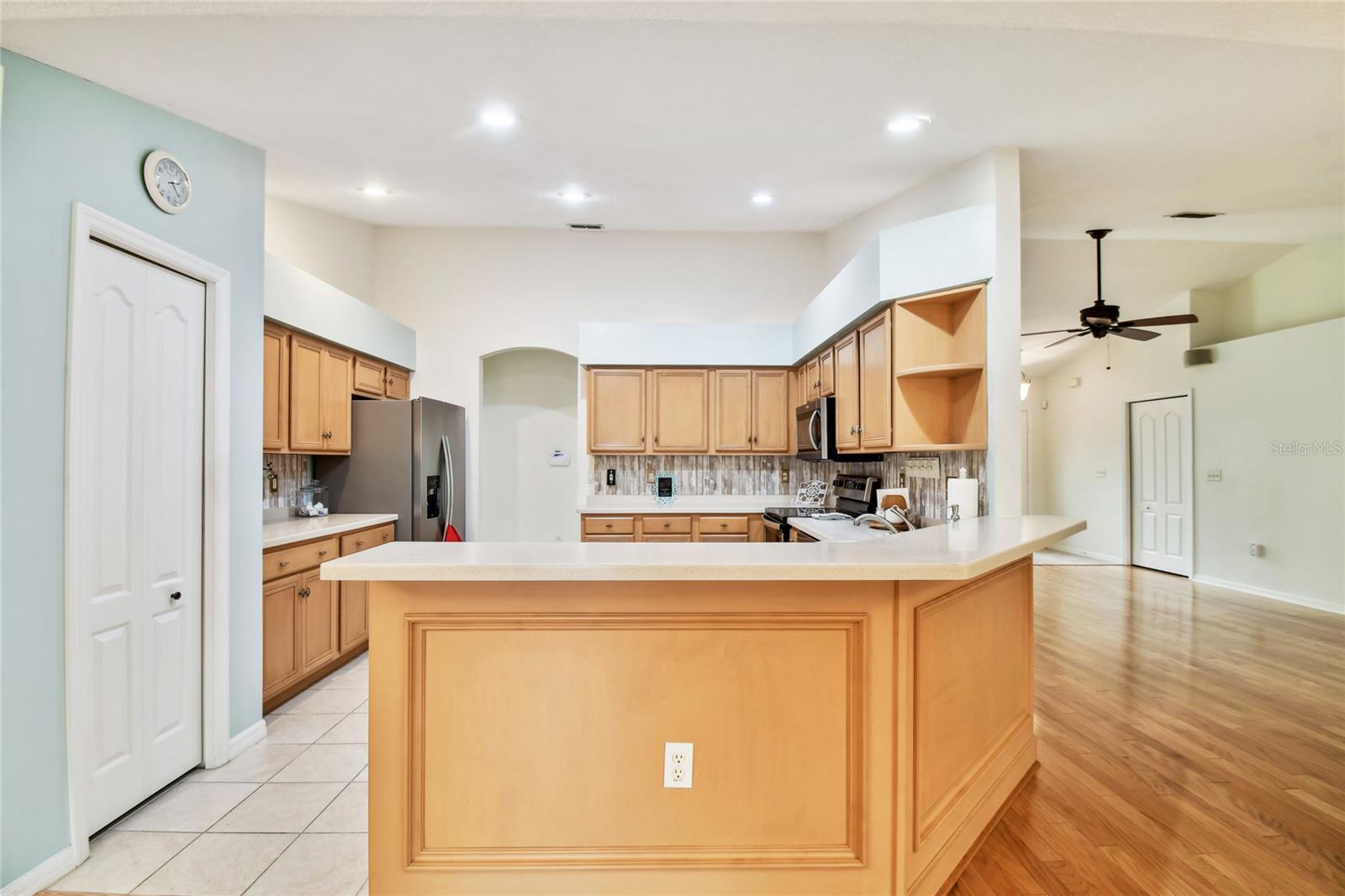 10416 MOSHIE LN
