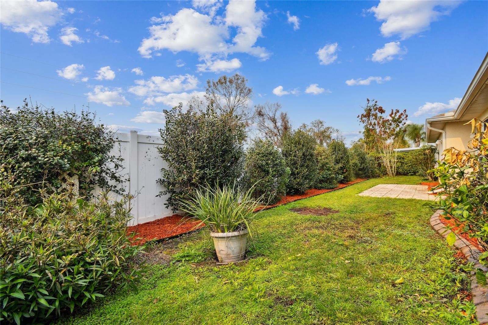 10416 MOSHIE LN