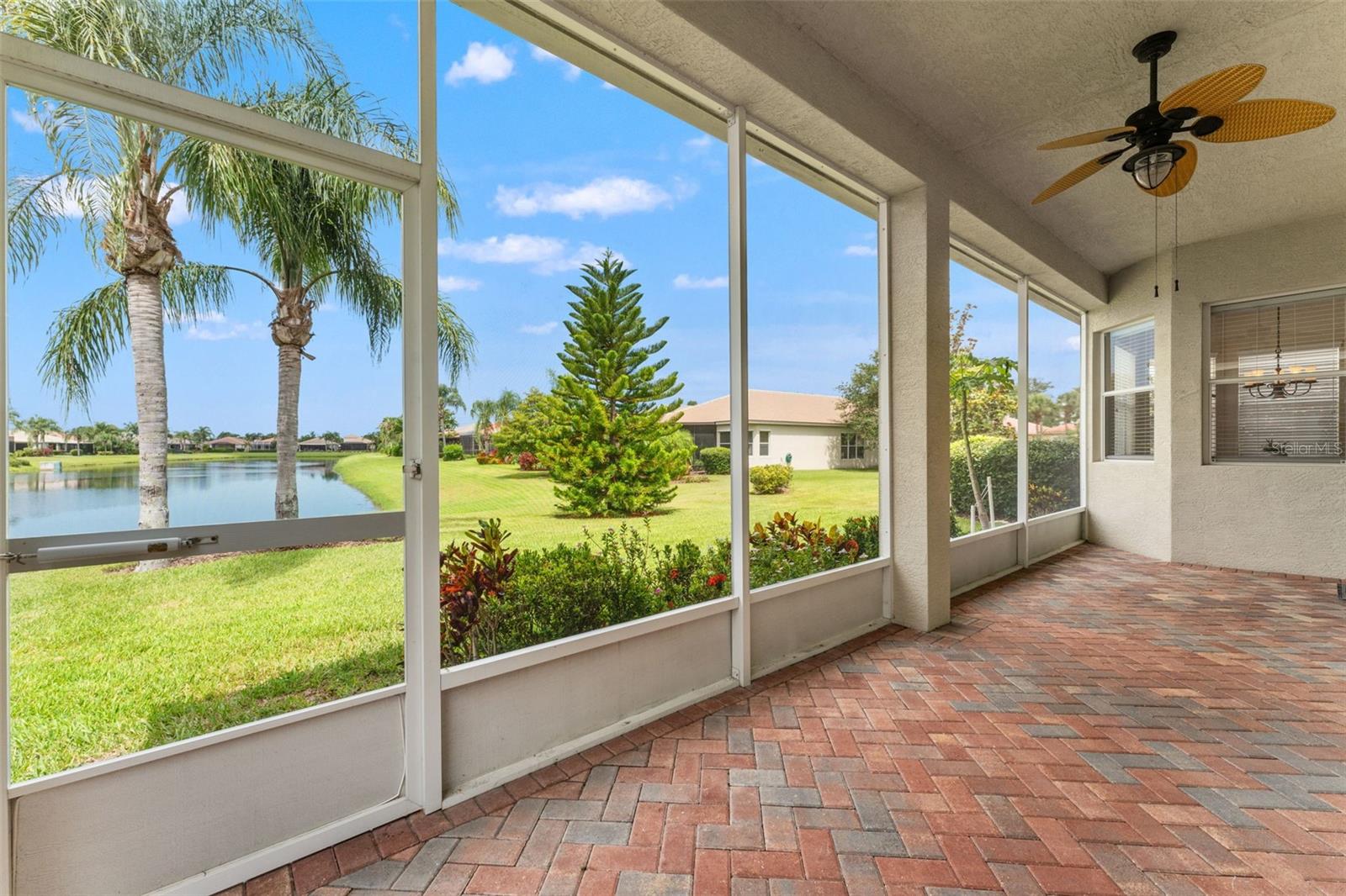 5009 SANDY BROOK CIR