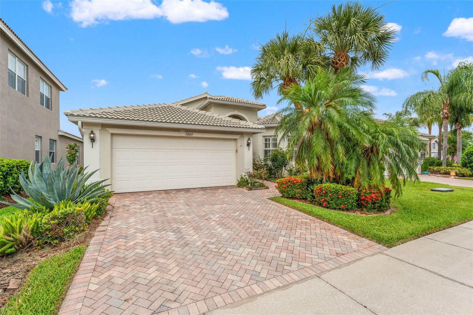 5009 SANDY BROOK CIR