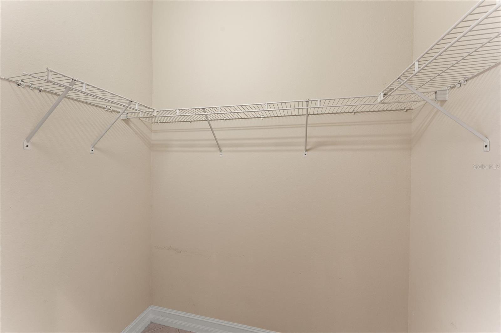 5009 SANDY BROOK CIR