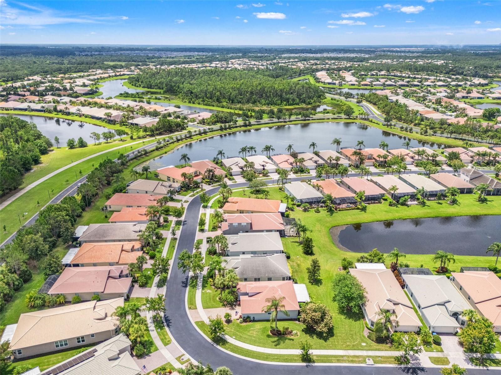 5009 SANDY BROOK CIR