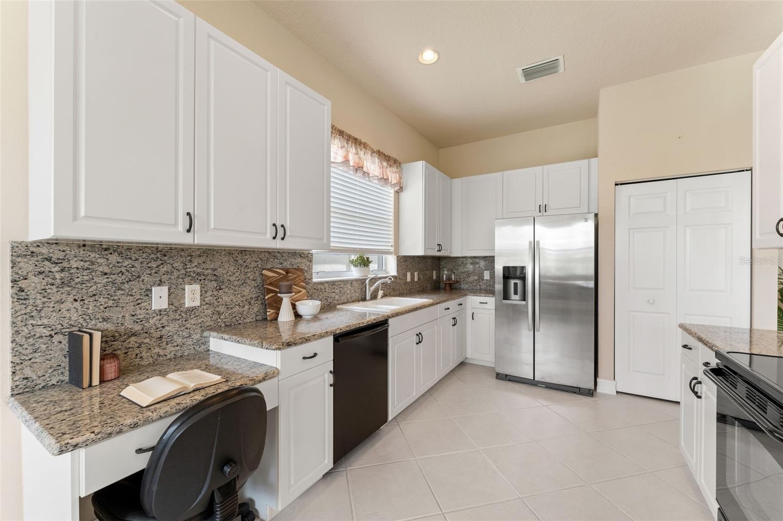 5009 SANDY BROOK CIR