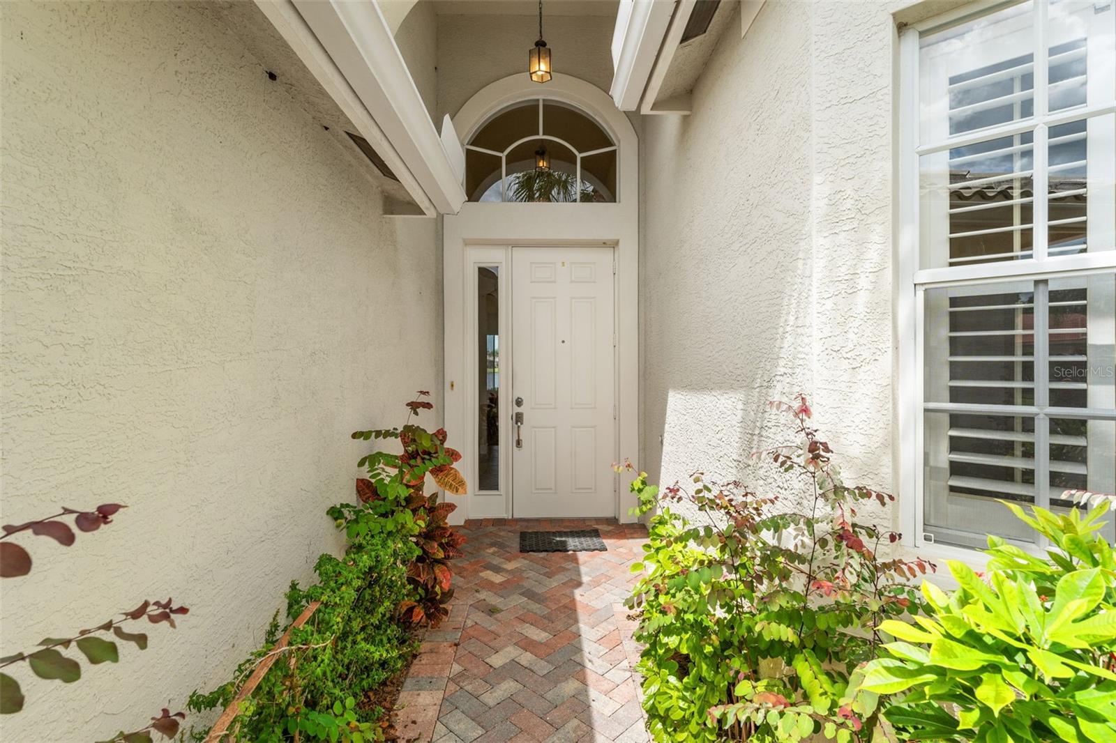 5009 SANDY BROOK CIR