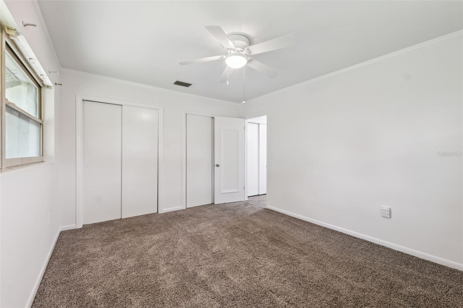 1801 REDCOAT LN
