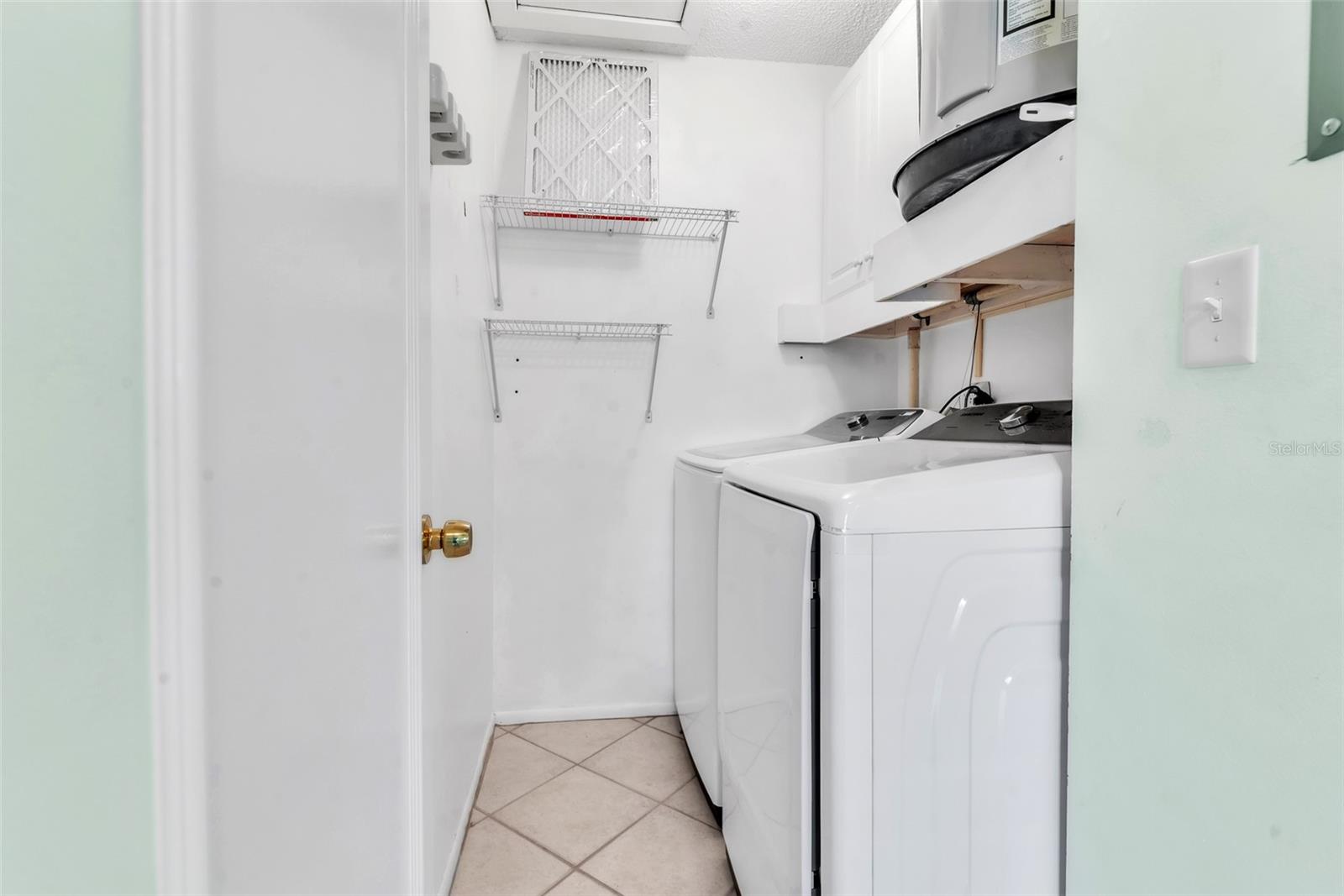 19029 US HIGHWAY 19 N #18B