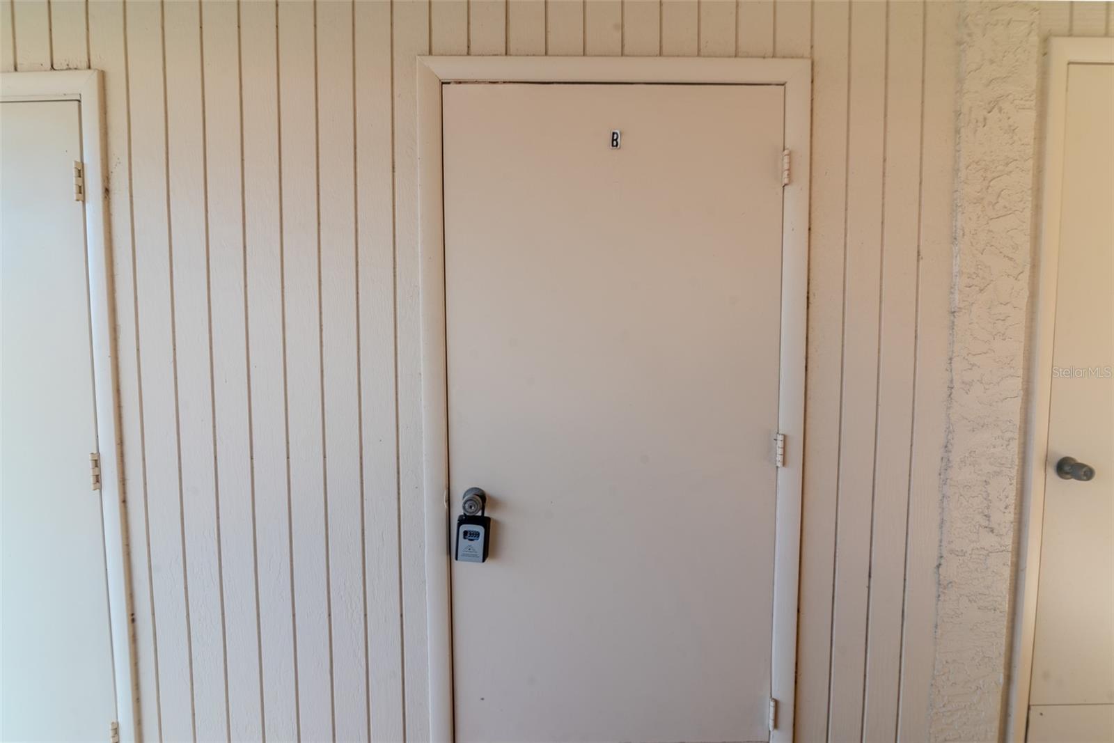 19029 US HIGHWAY 19 N #18B