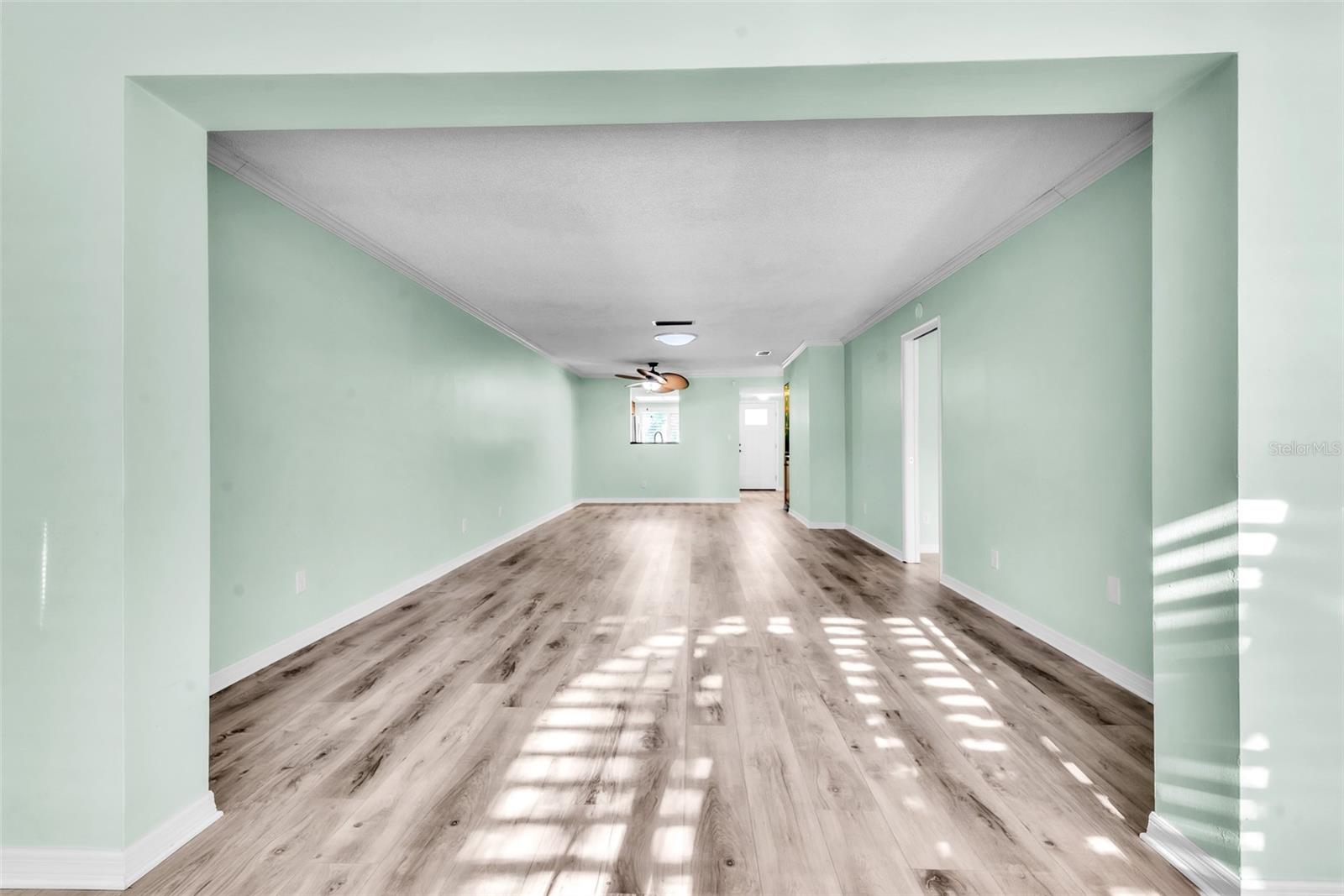 19029 US HIGHWAY 19 N #18B