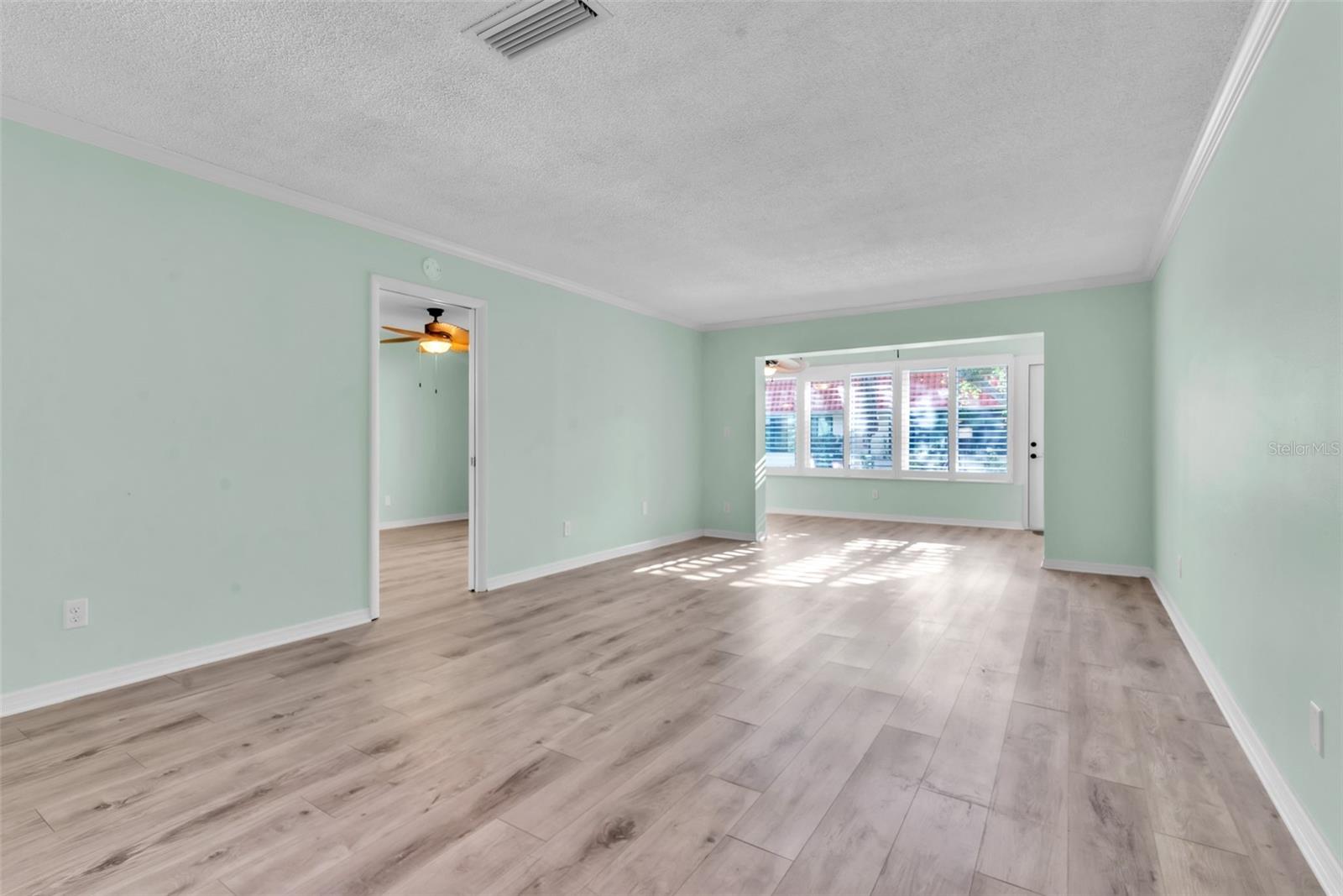 19029 US HIGHWAY 19 N #18B