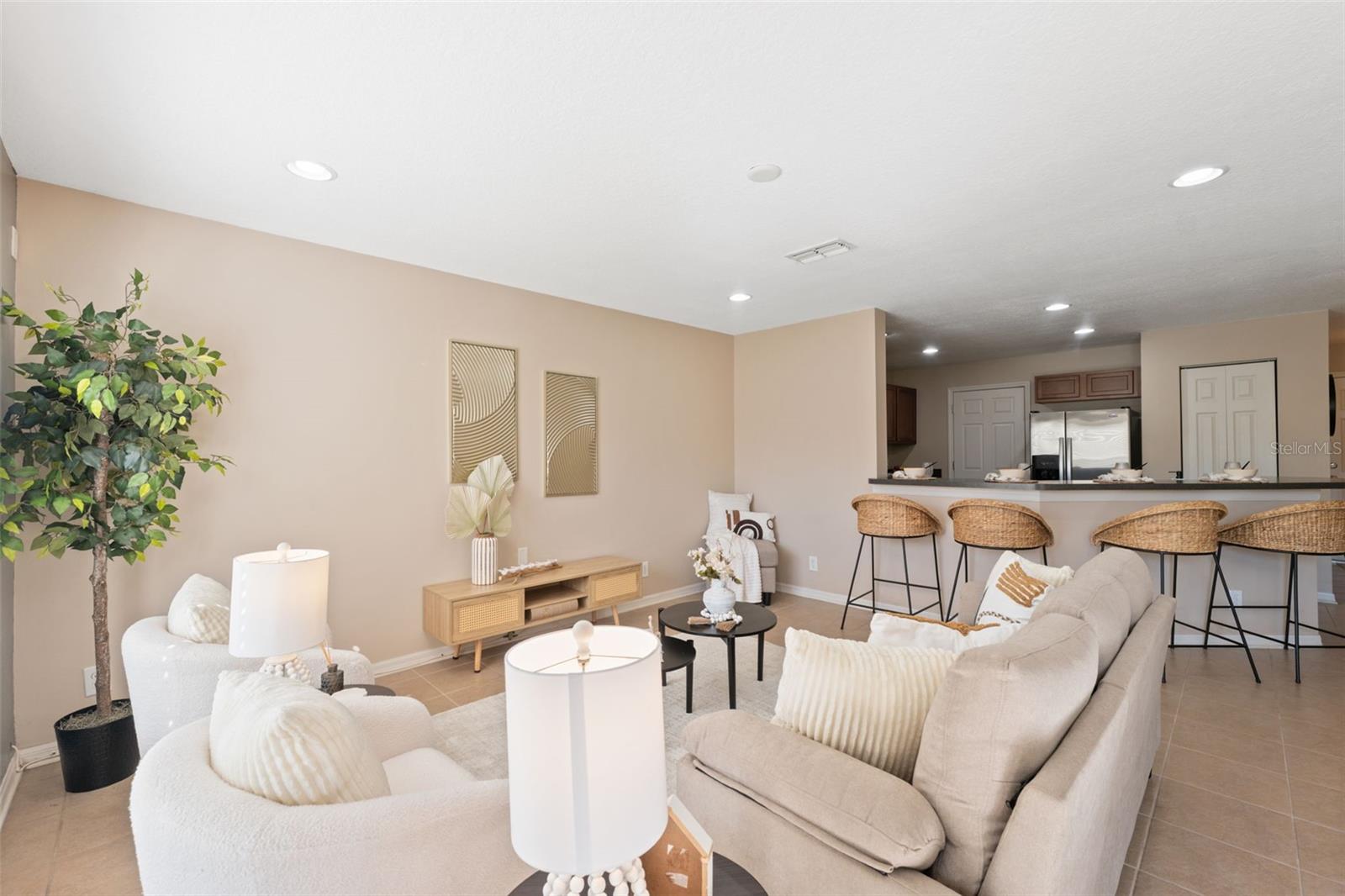 10921 KENSINGTON PARK AVE