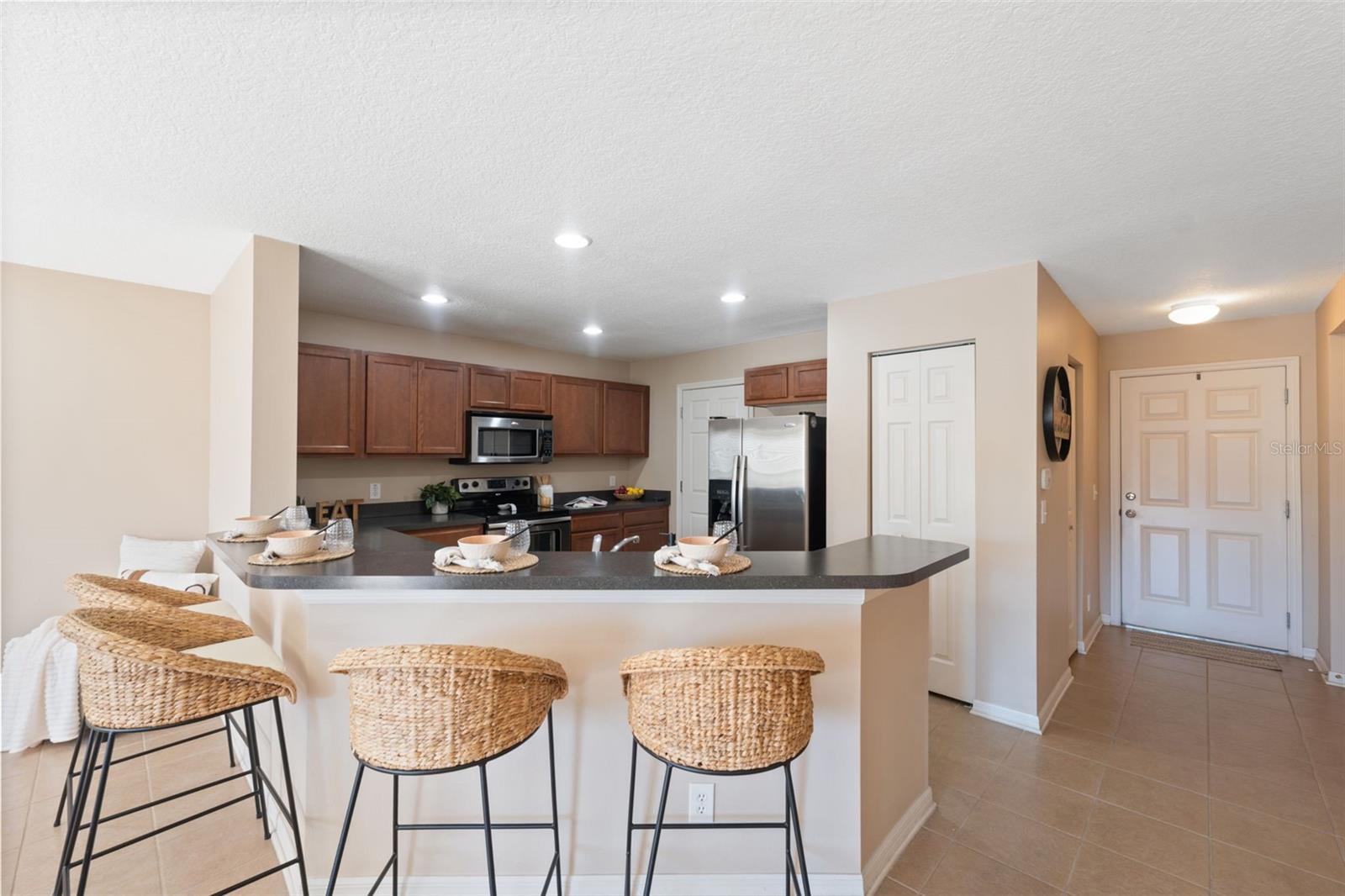 10921 KENSINGTON PARK AVE