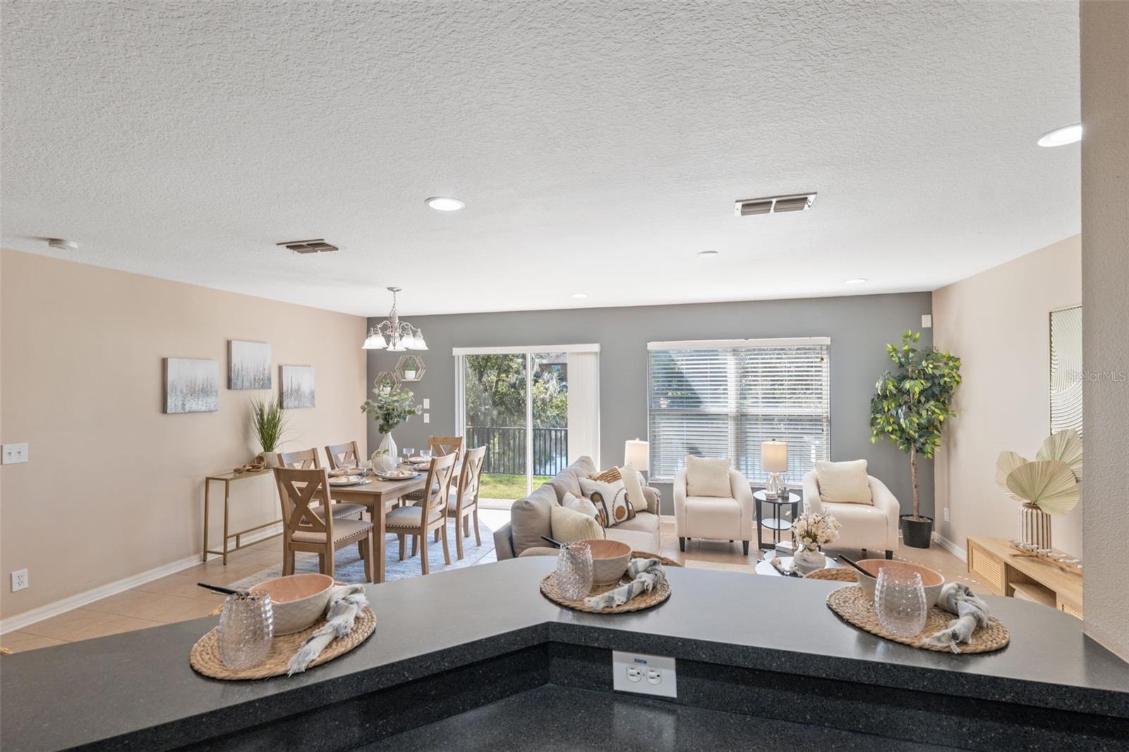 10921 KENSINGTON PARK AVE