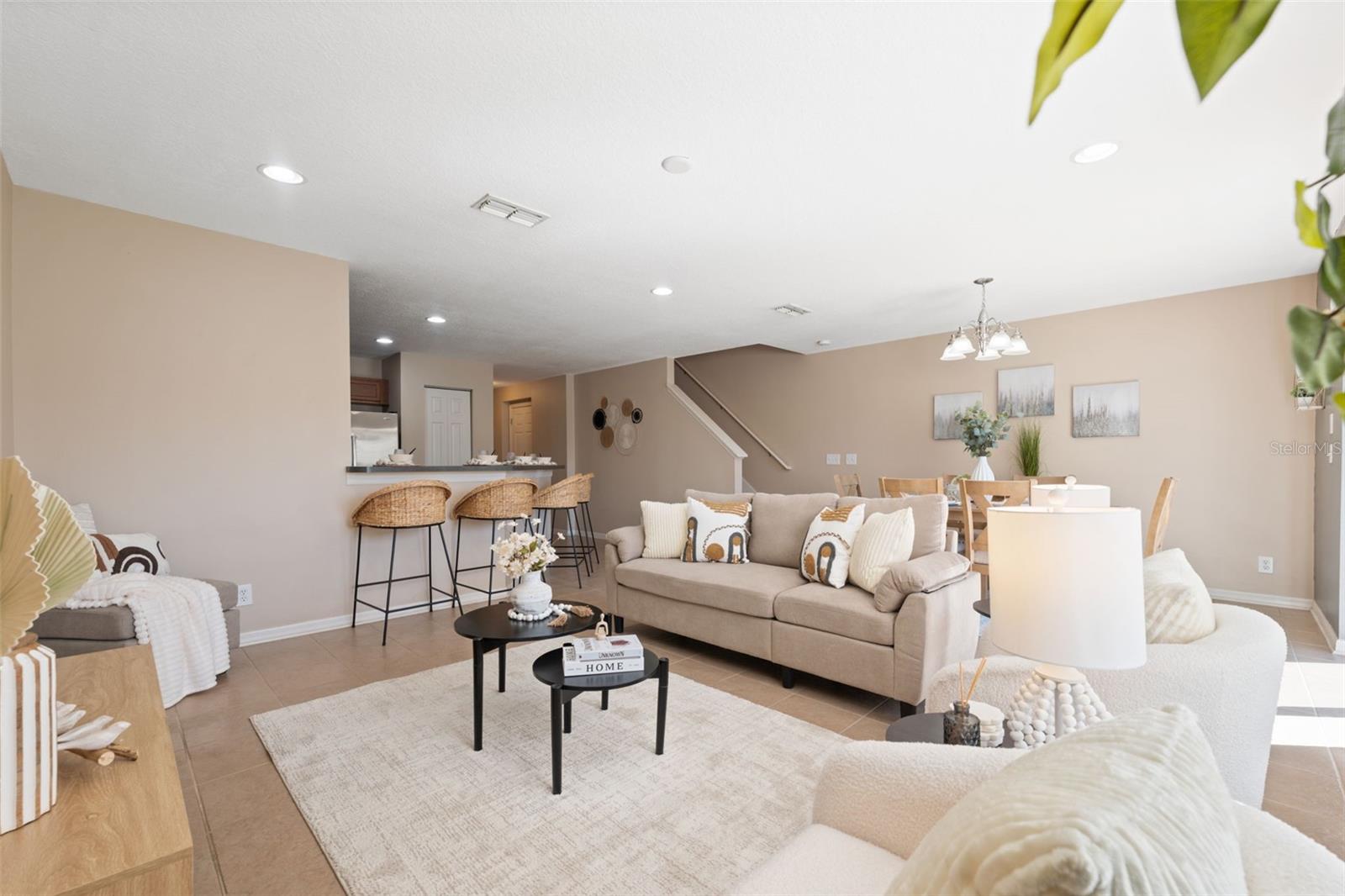 10921 KENSINGTON PARK AVE