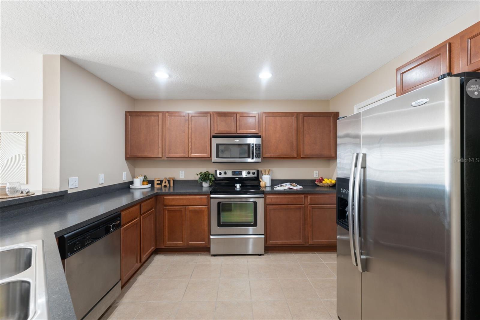 10921 KENSINGTON PARK AVE