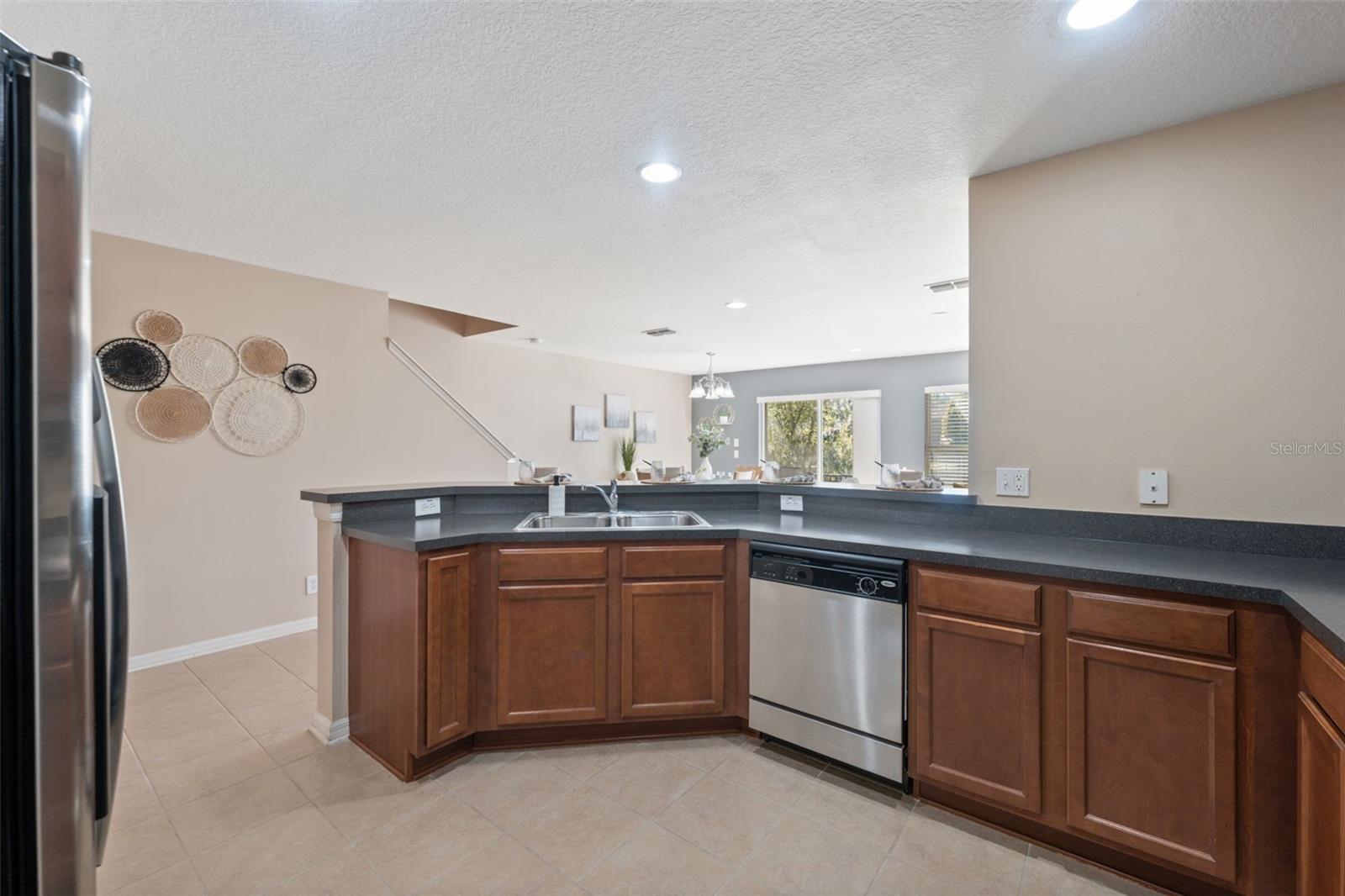 10921 KENSINGTON PARK AVE