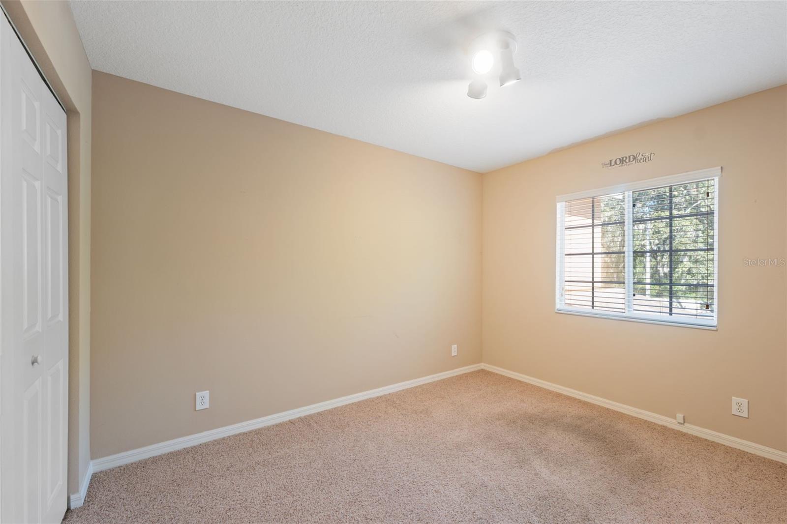 10921 KENSINGTON PARK AVE