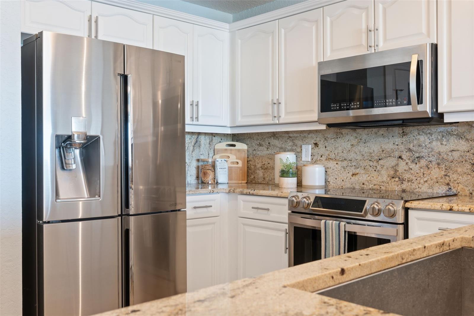 1860 N FORT HARRISON AVE #106