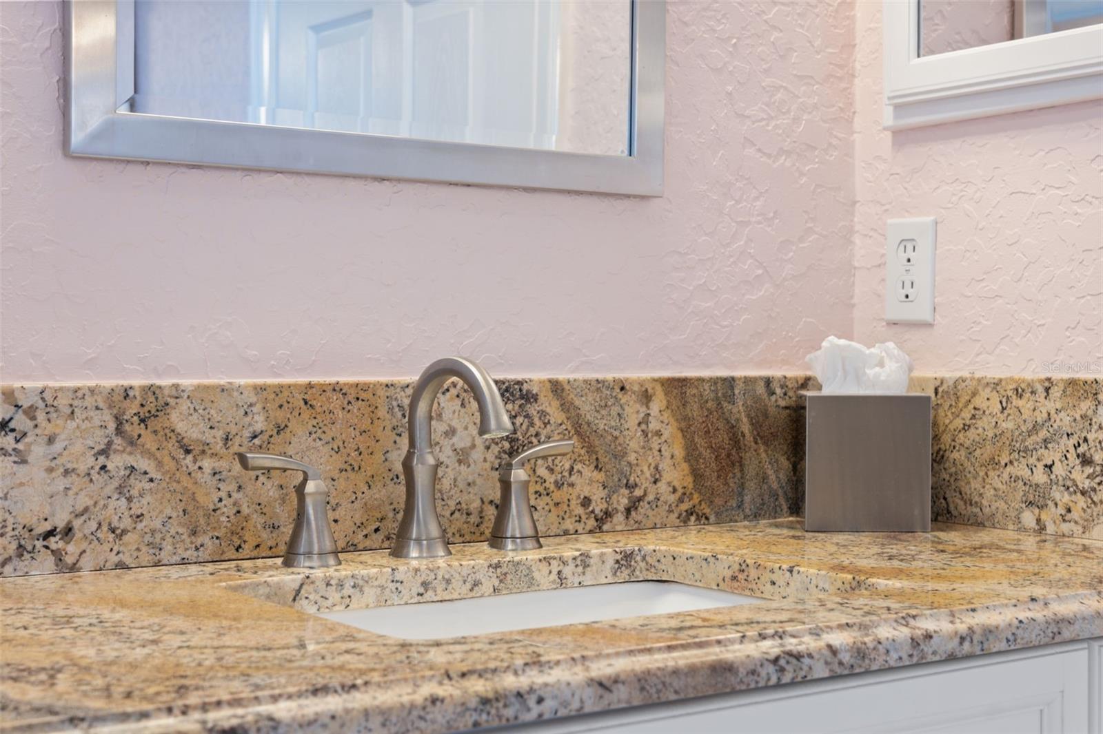 1860 N FORT HARRISON AVE #106