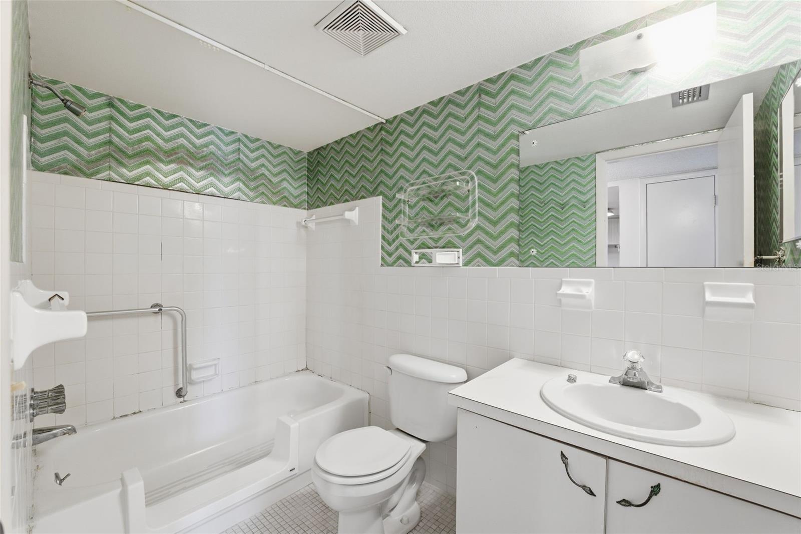 2467 FINLANDIA LN #75