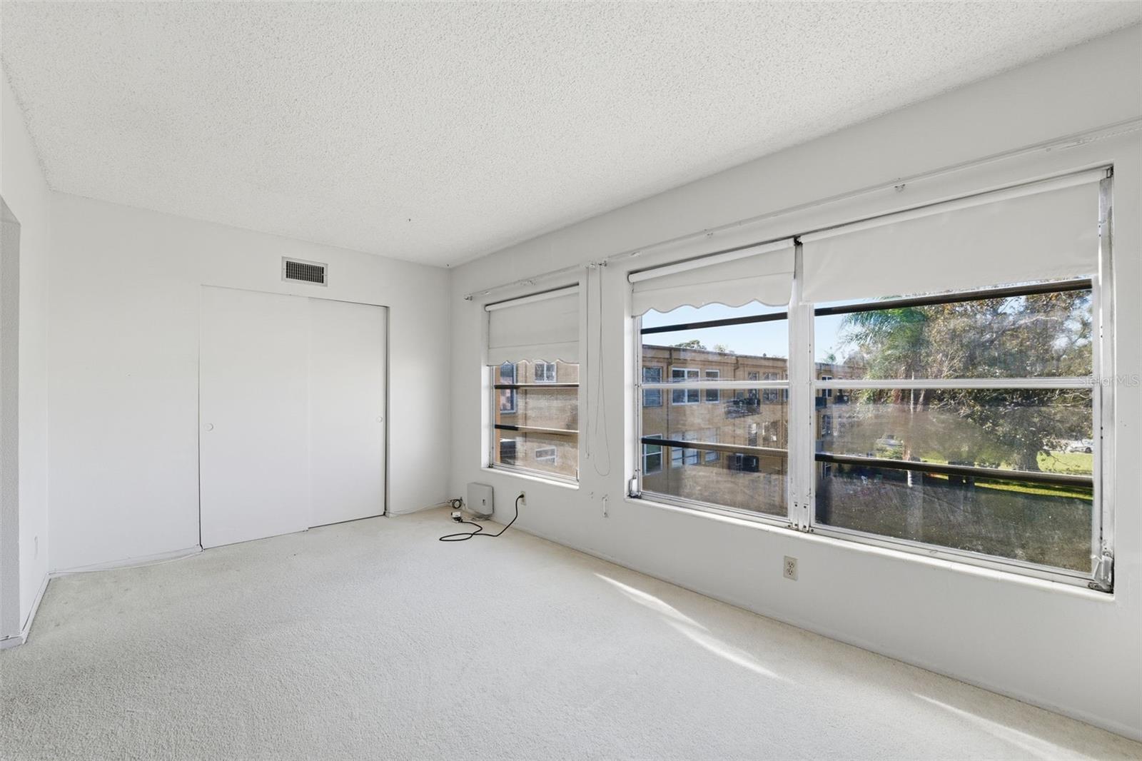 2467 FINLANDIA LN #75