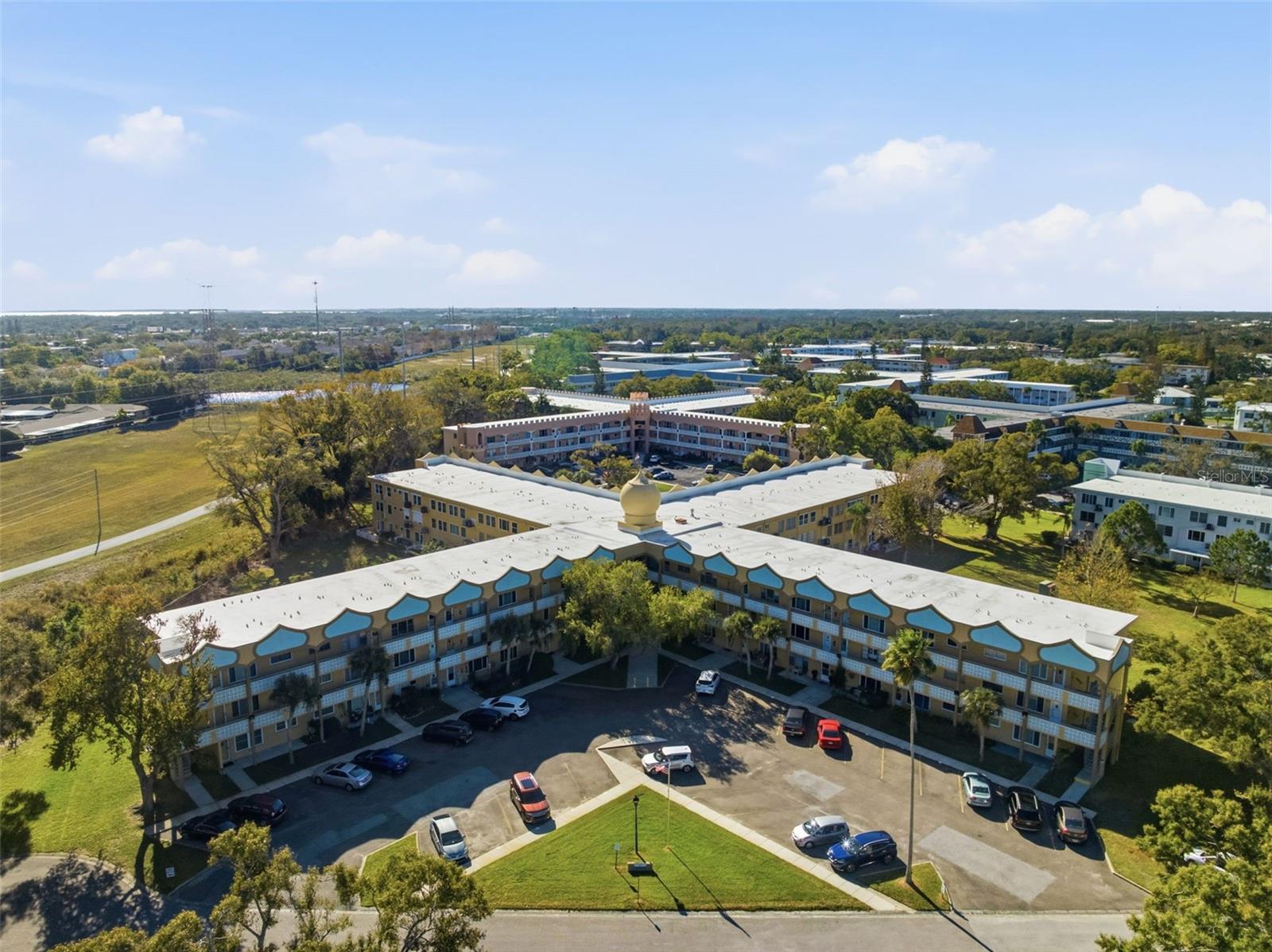 2467 FINLANDIA LN #75