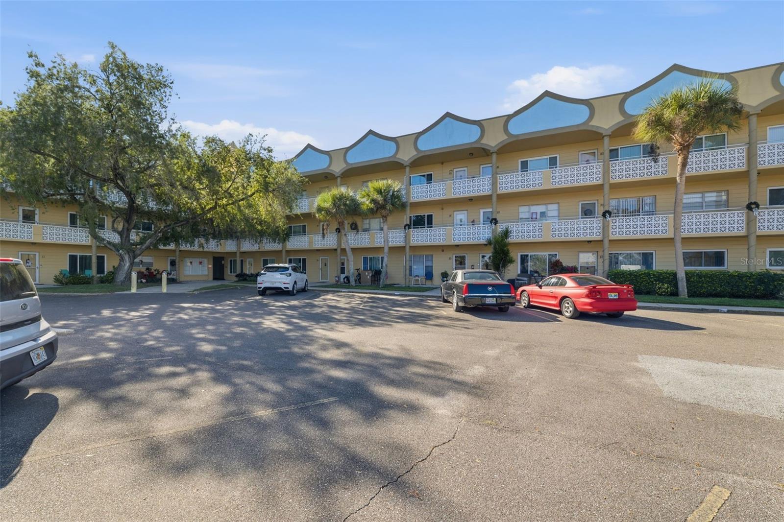 2467 FINLANDIA LN #75