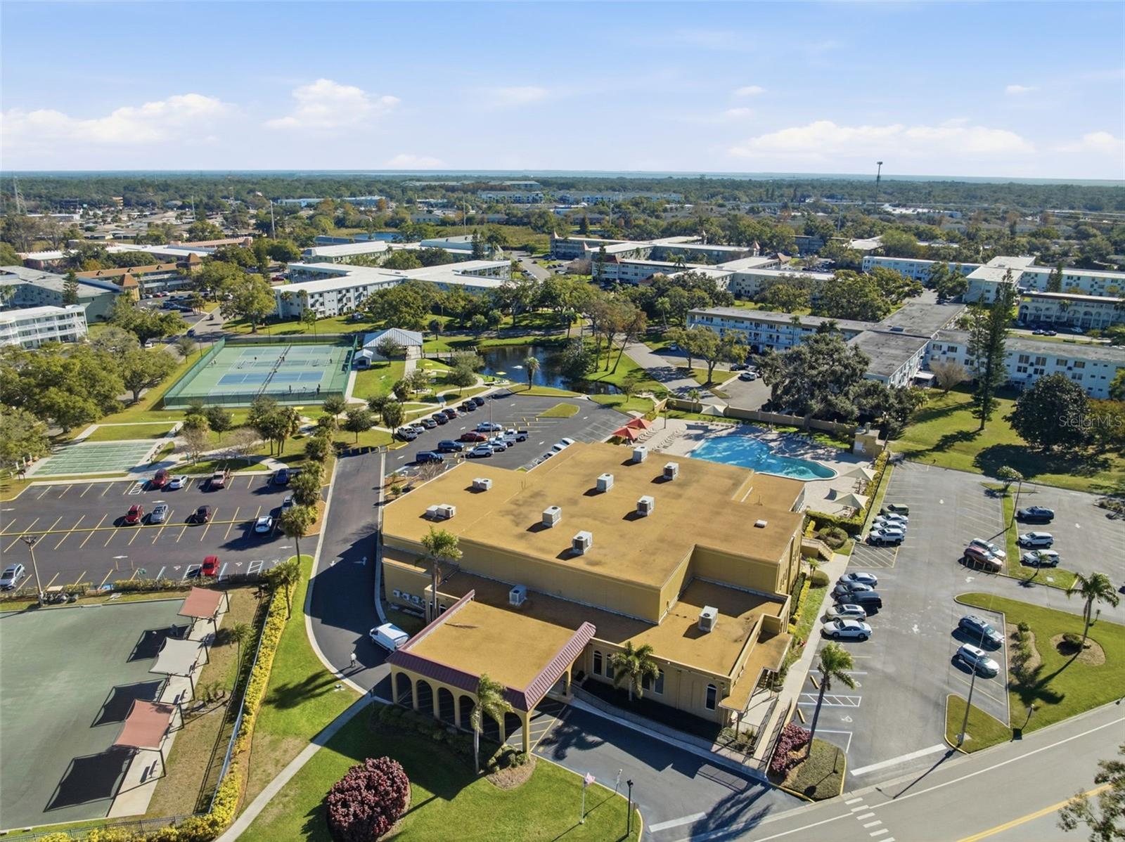 2467 FINLANDIA LN #75