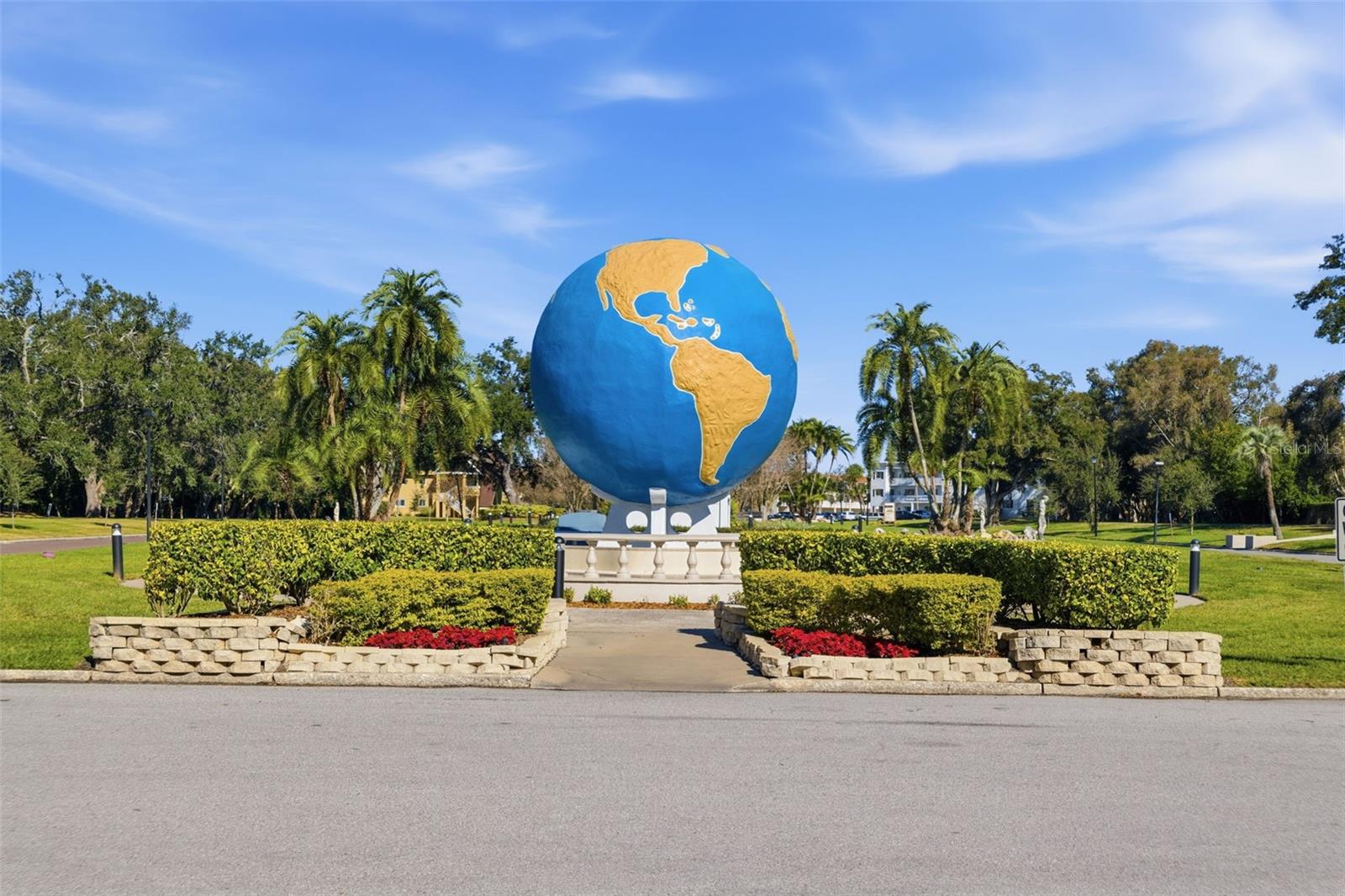 2467 FINLANDIA LN #75