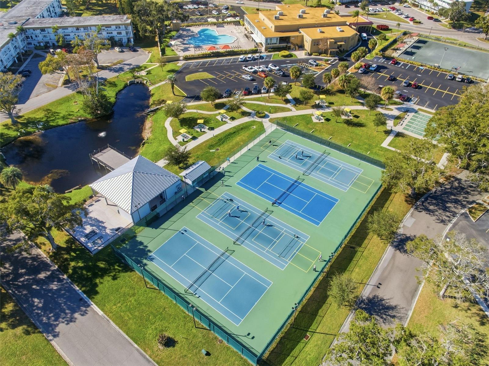 2467 FINLANDIA LN #75