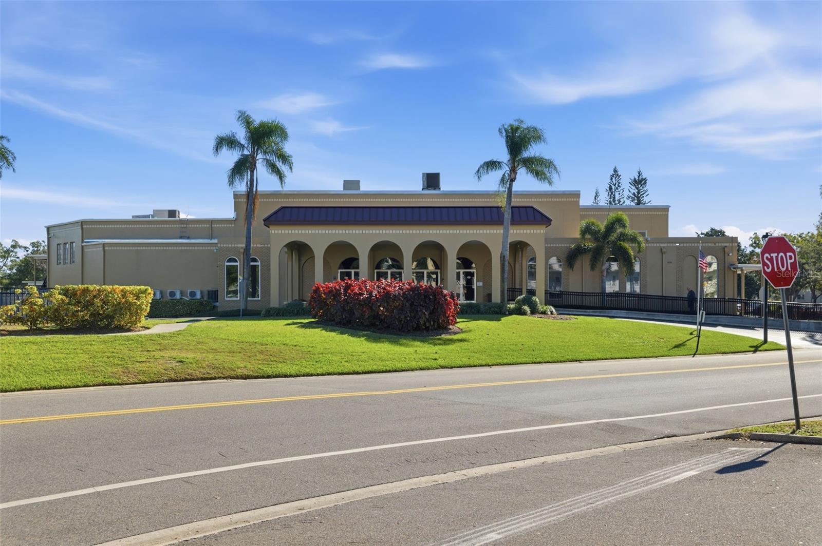 2467 FINLANDIA LN #75