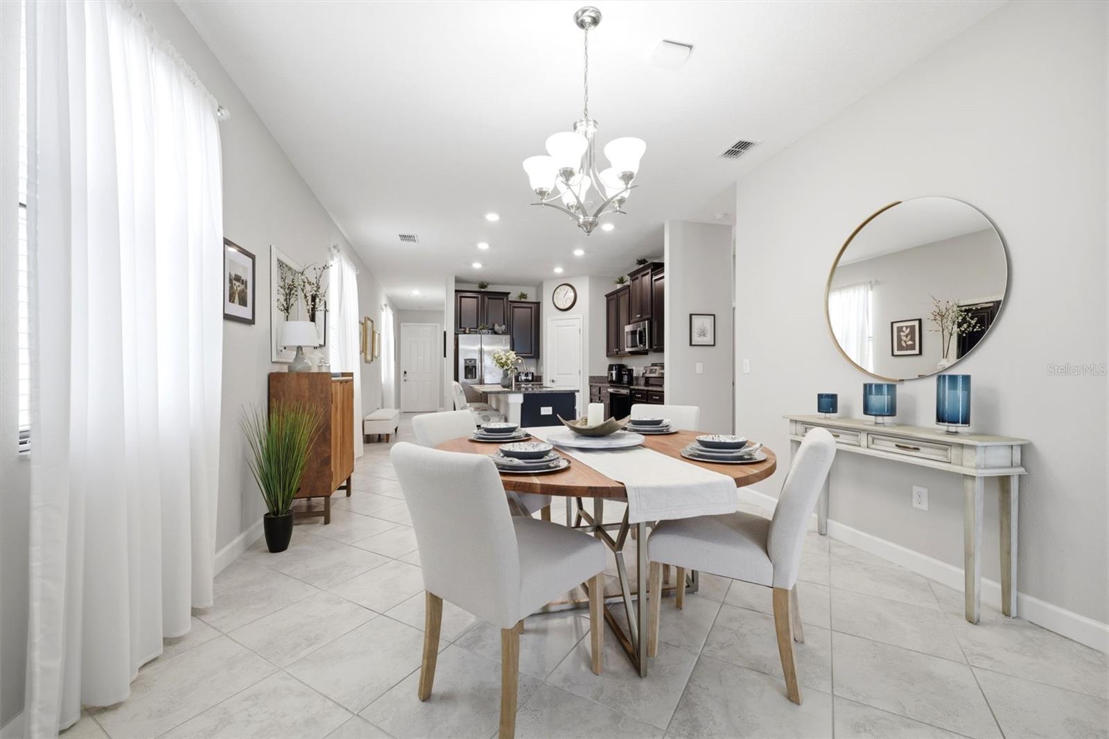 9927 IVORY DR