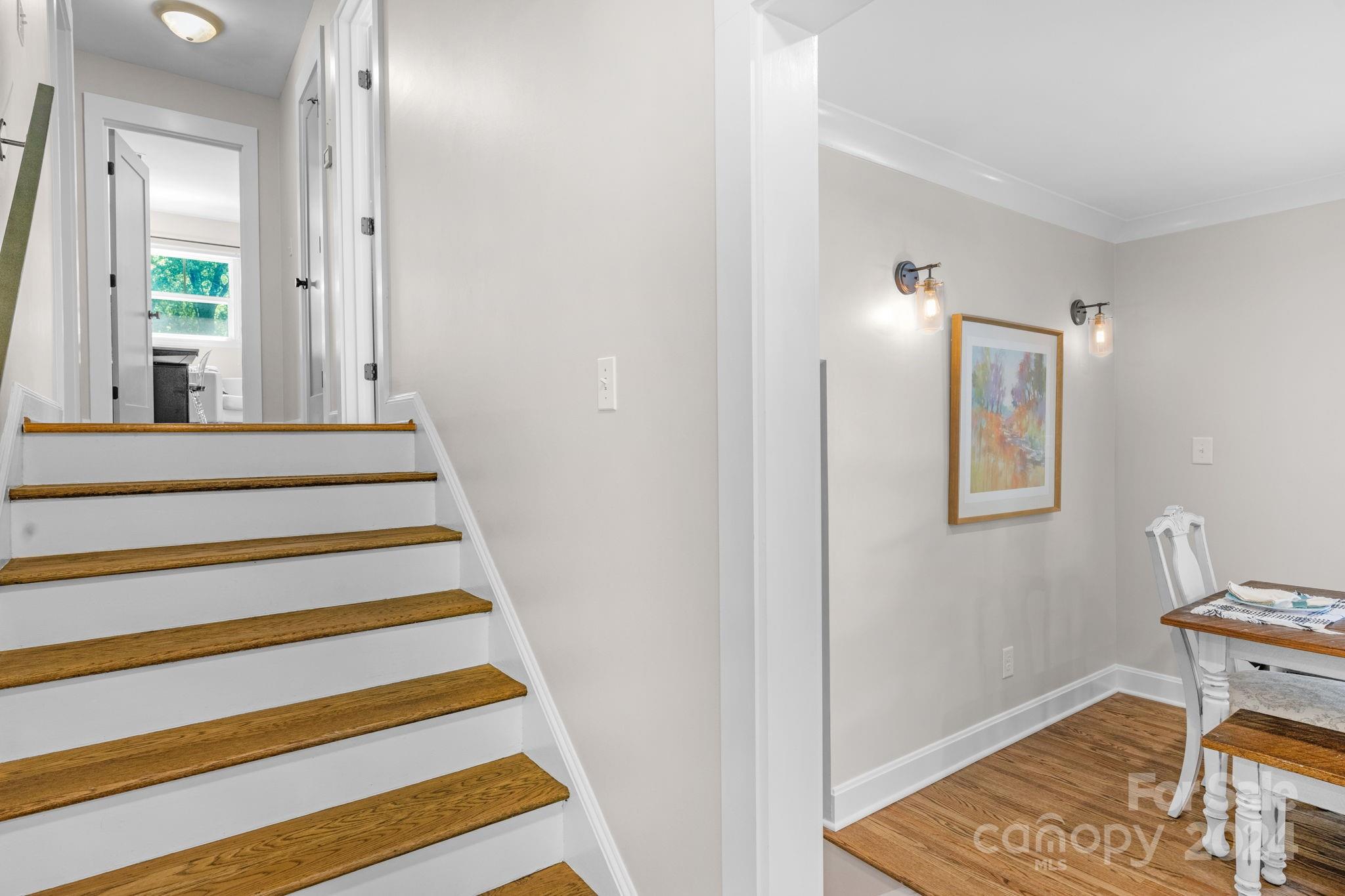 1723 Progress Lane