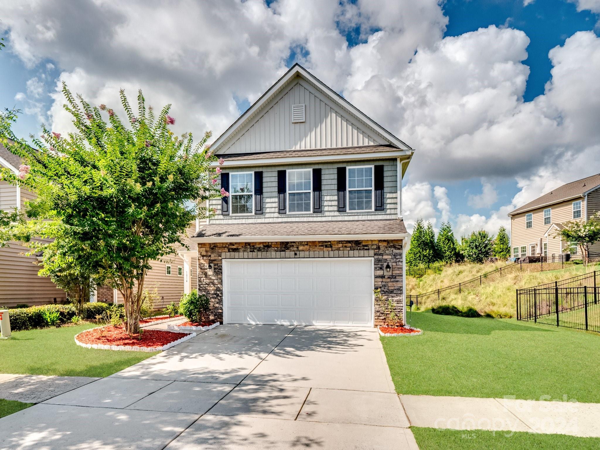 1814 Skipping Stone Drive