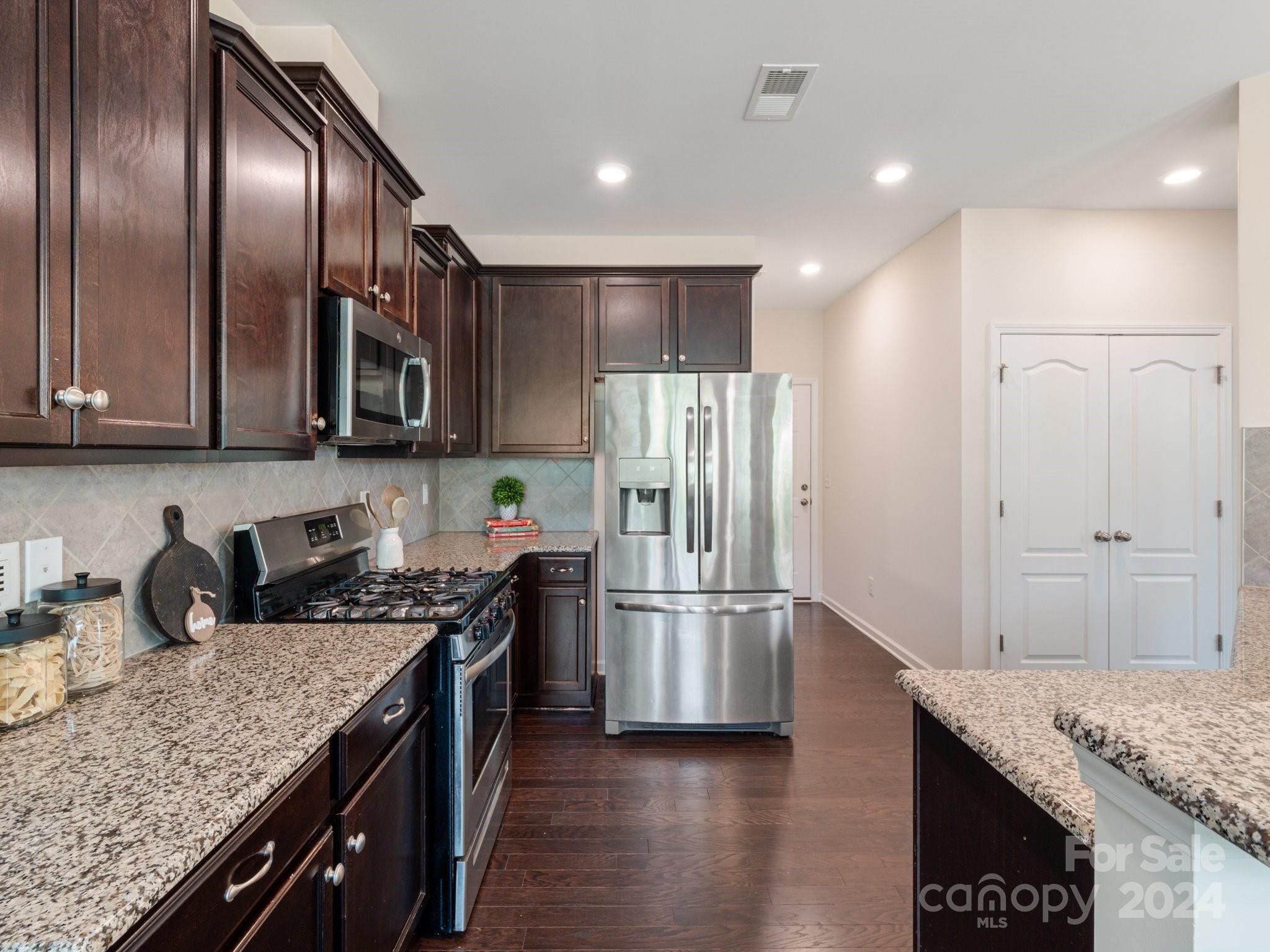 1814 Skipping Stone Drive