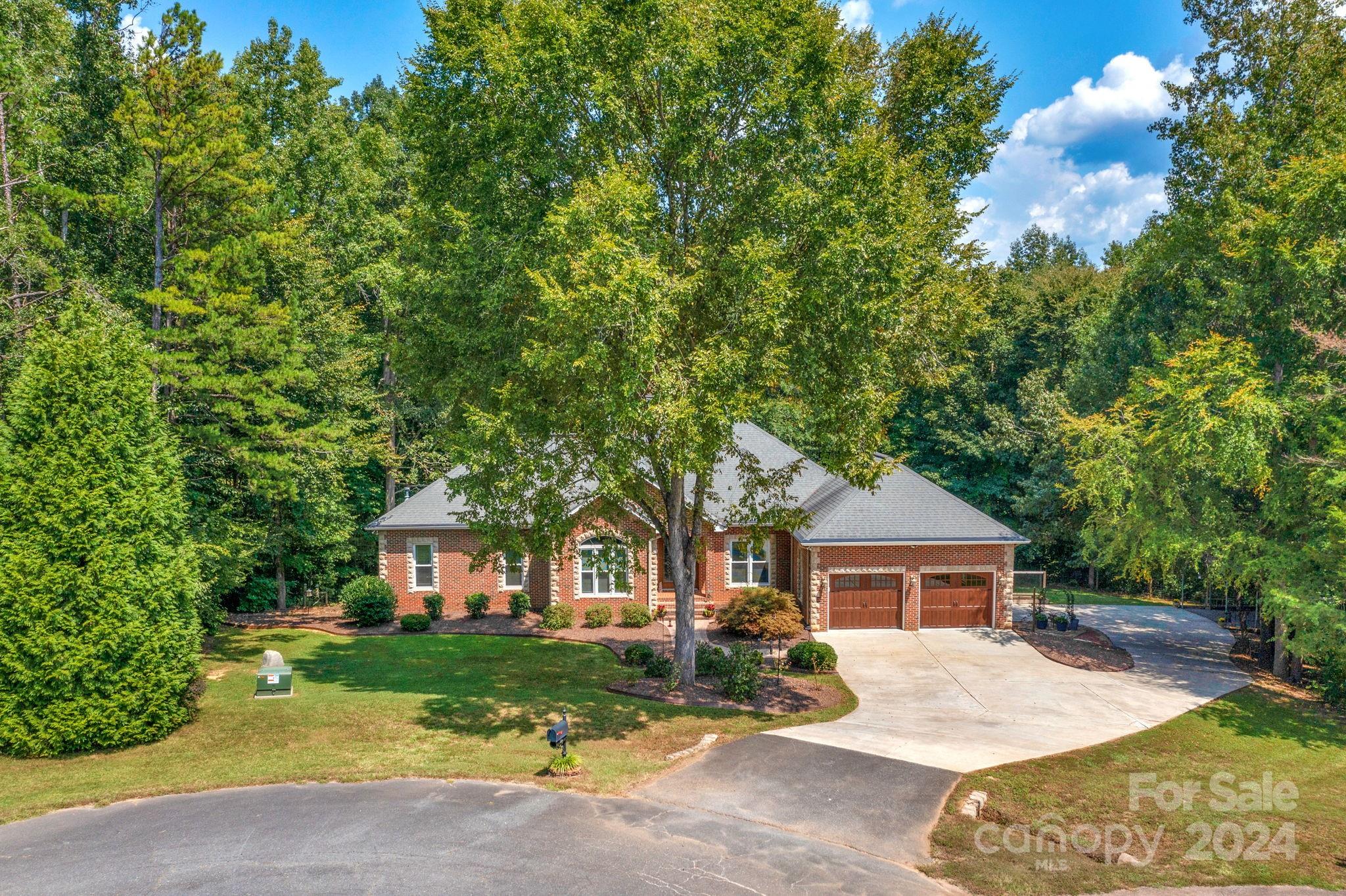 721 Rocky Ridge Court