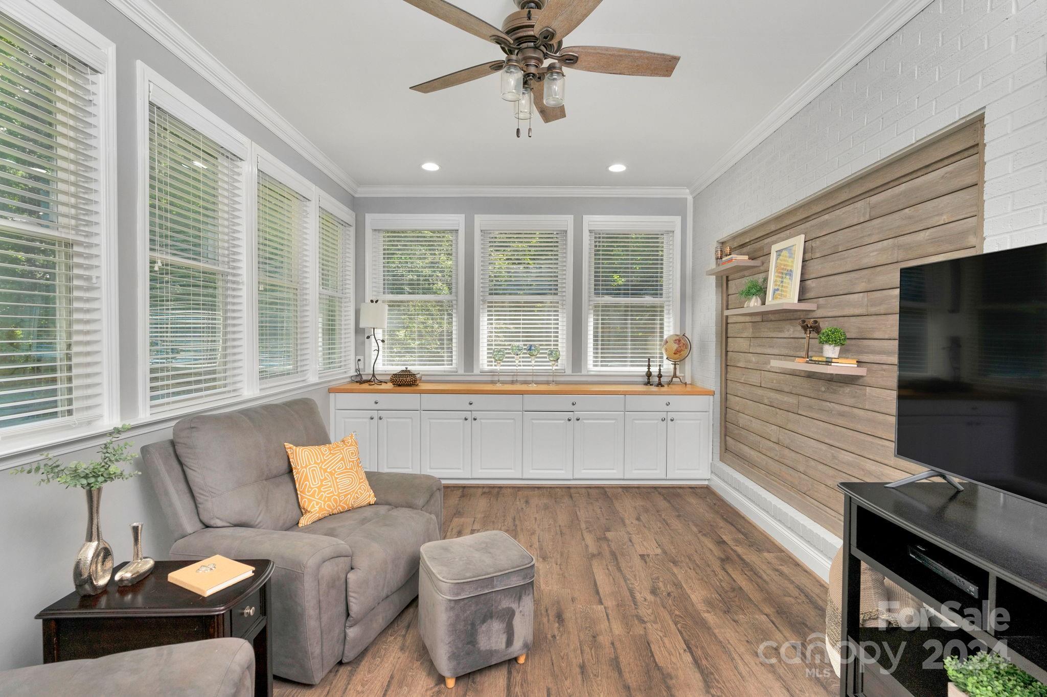 721 Rocky Ridge Court