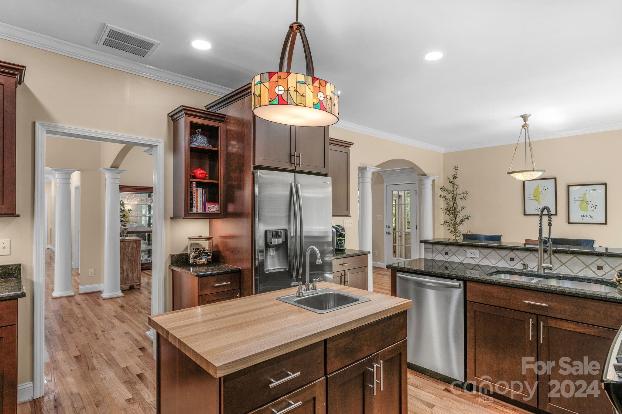 721 Rocky Ridge Court
