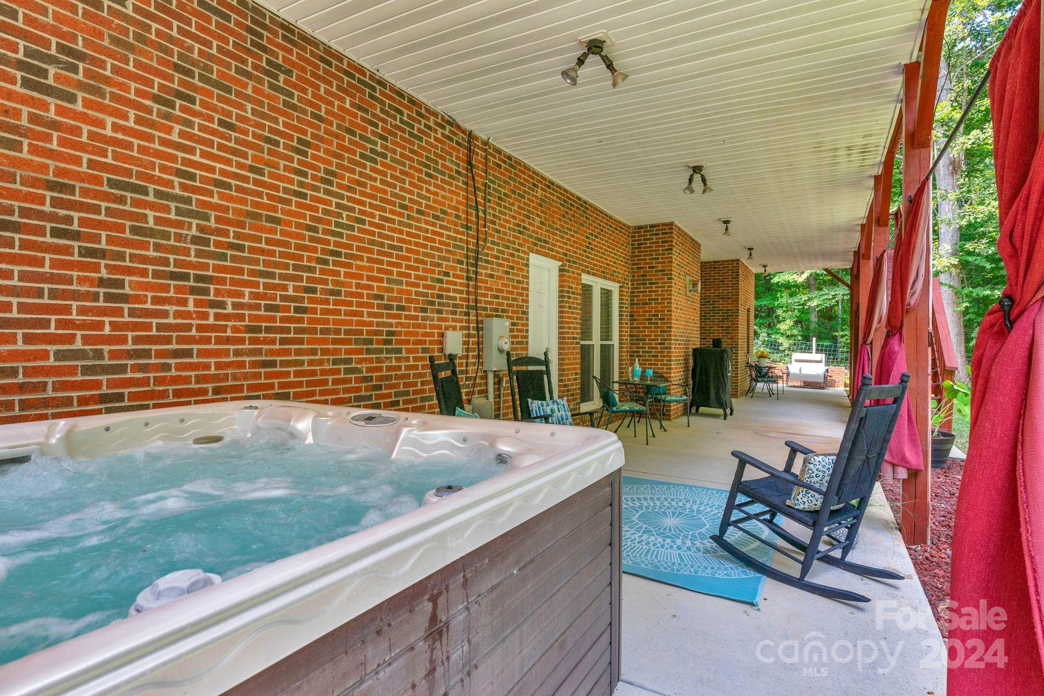 721 Rocky Ridge Court