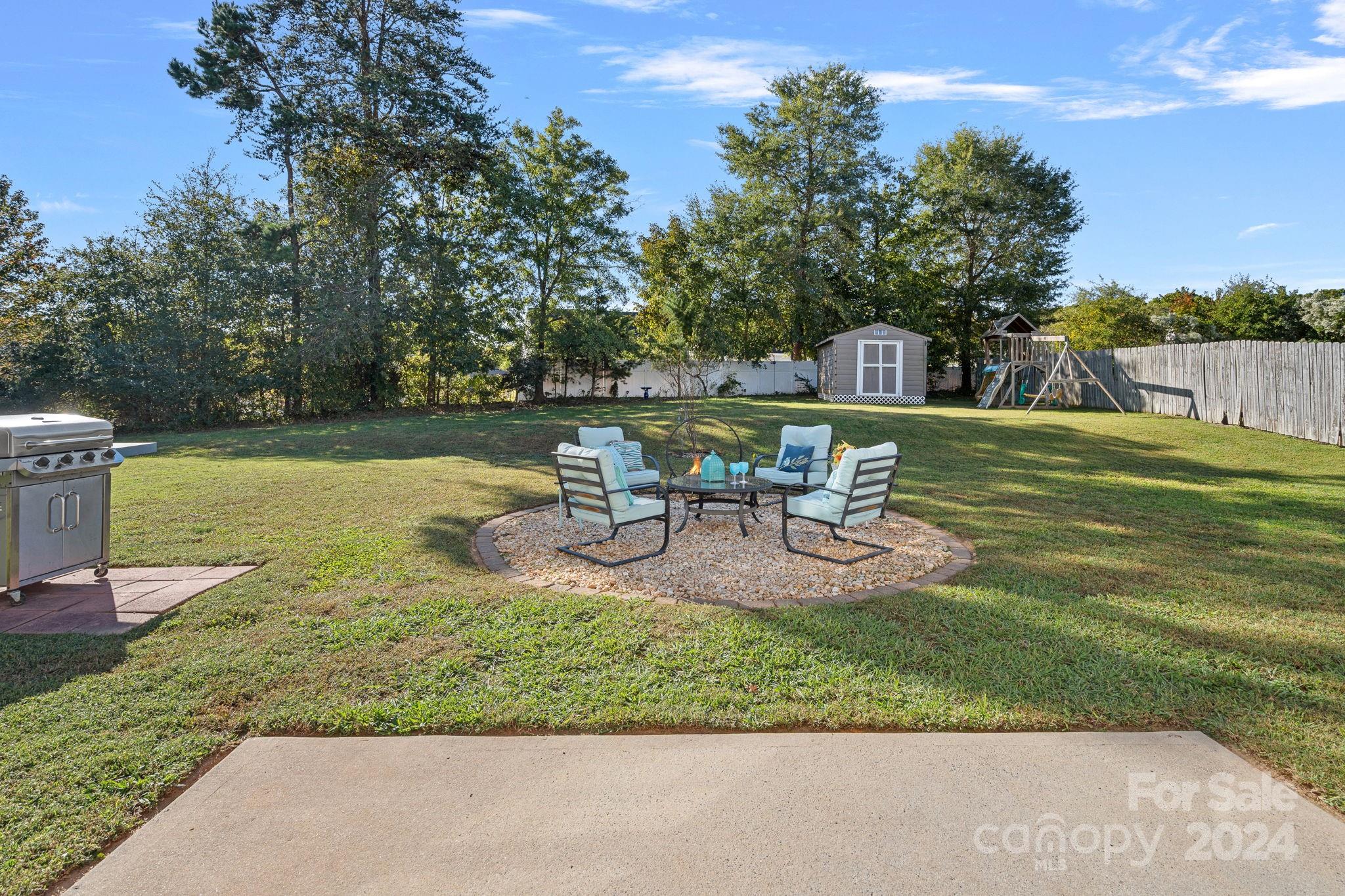 5012 Mesa Court