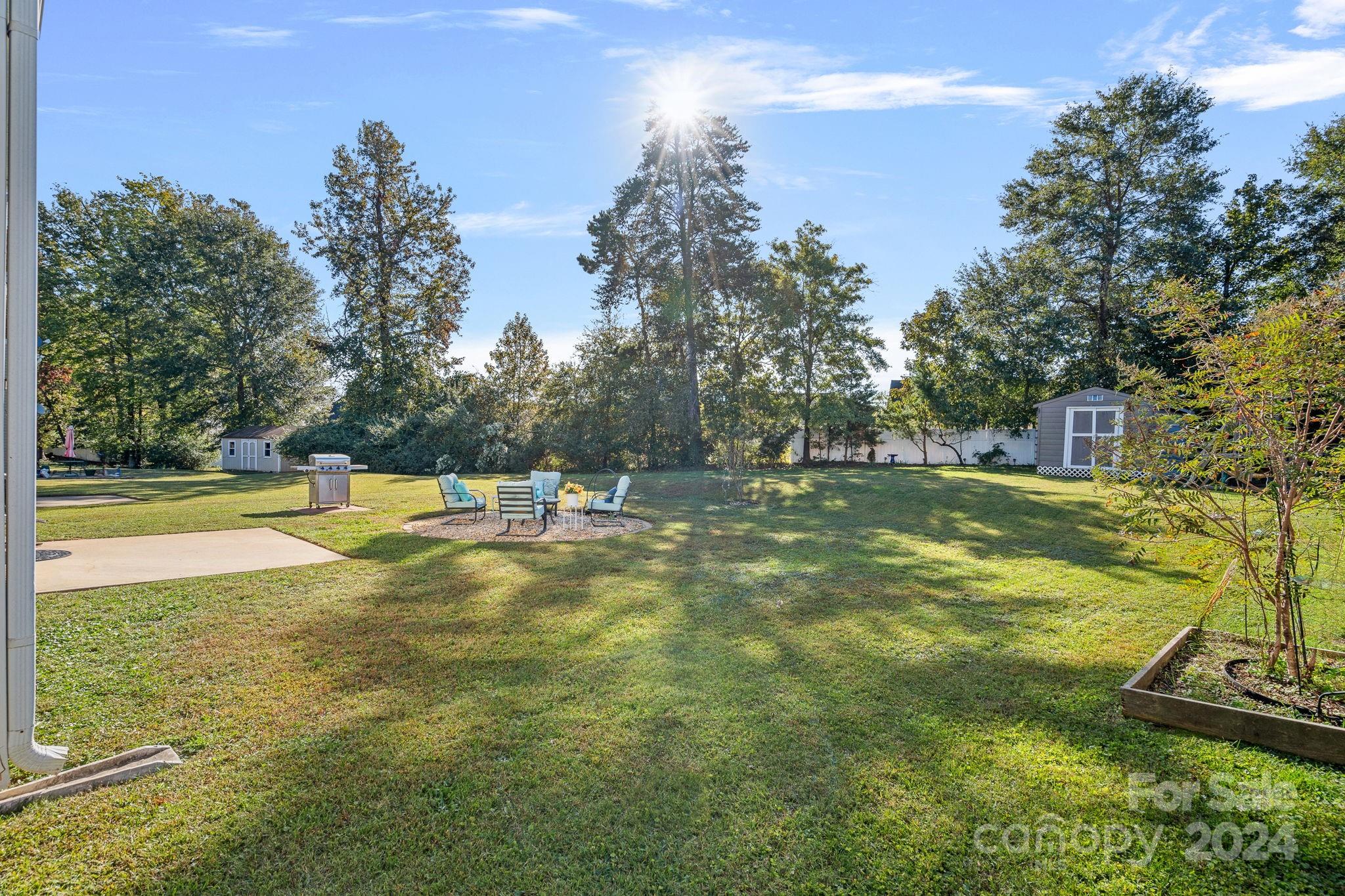 5012 Mesa Court
