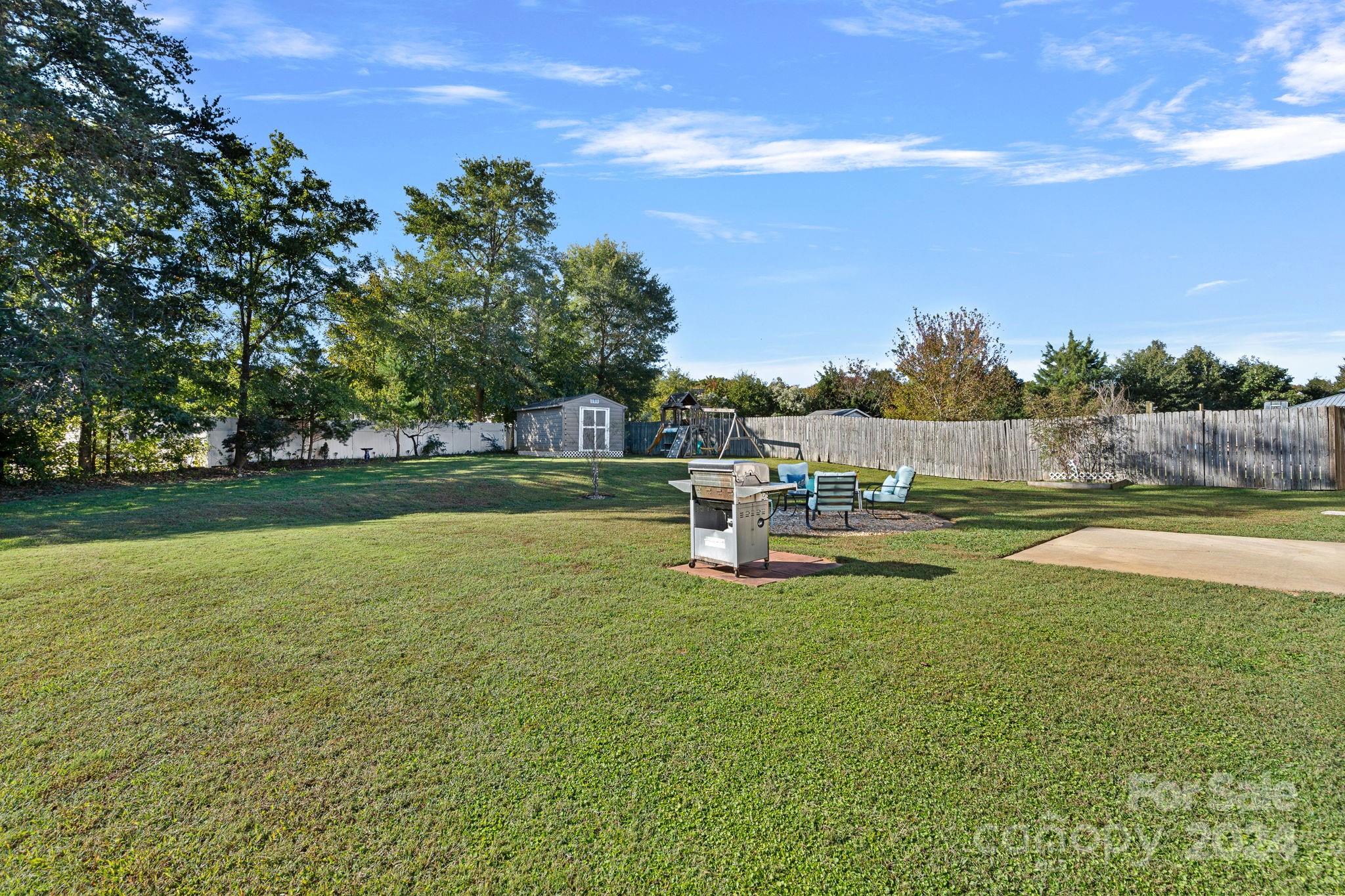 5012 Mesa Court