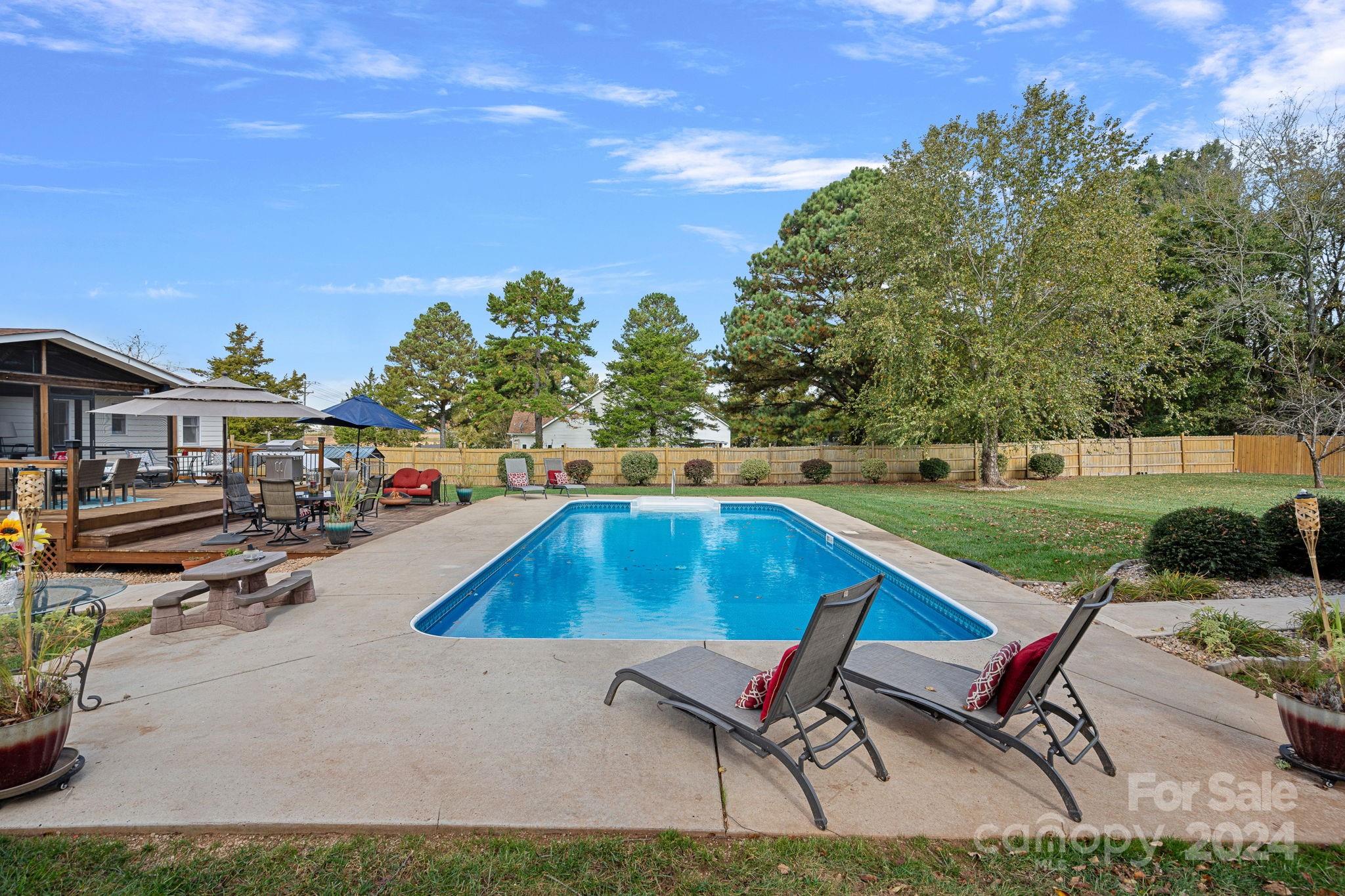 1480 Odell School Road