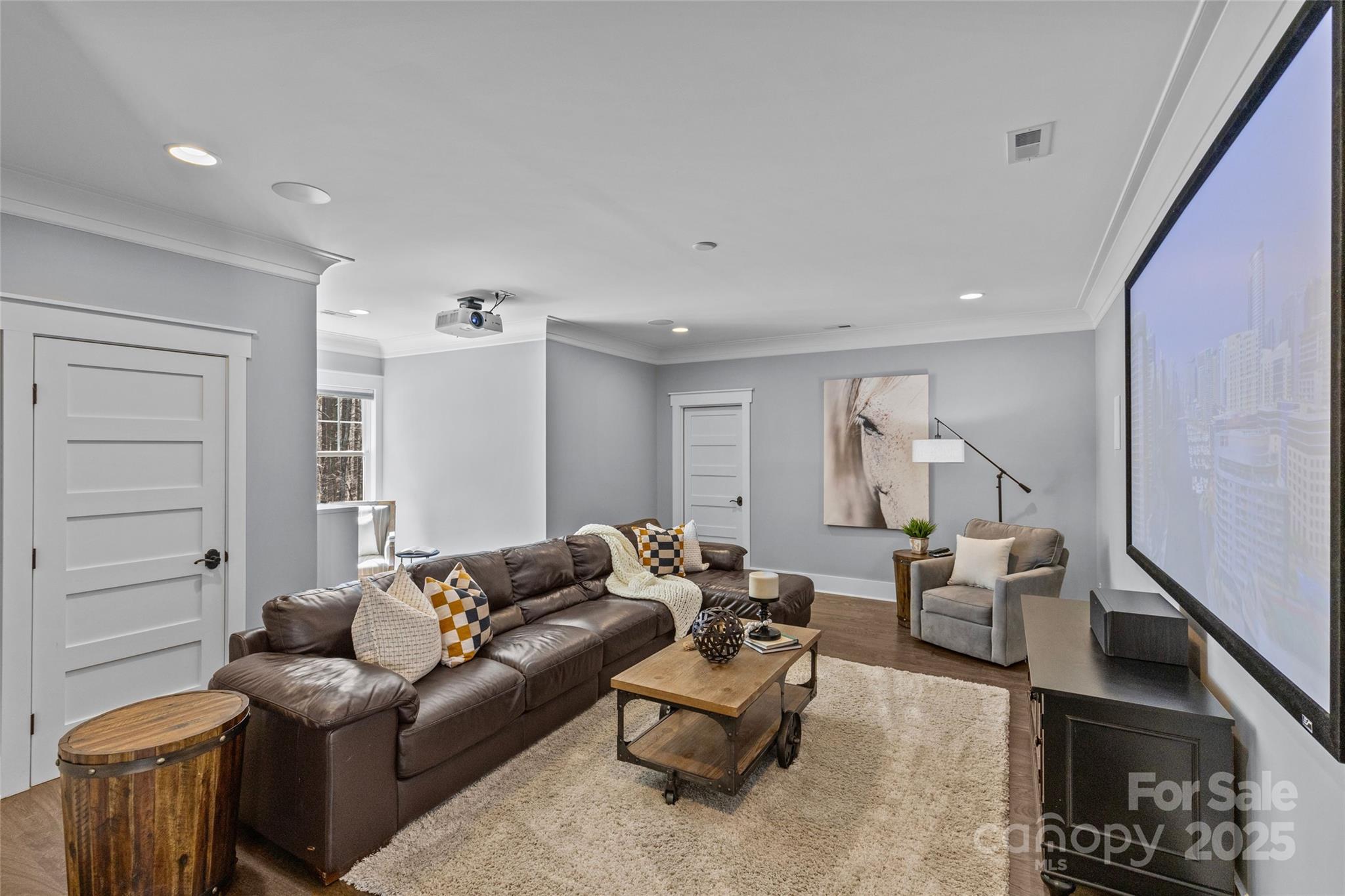 2615 Farm House Lane