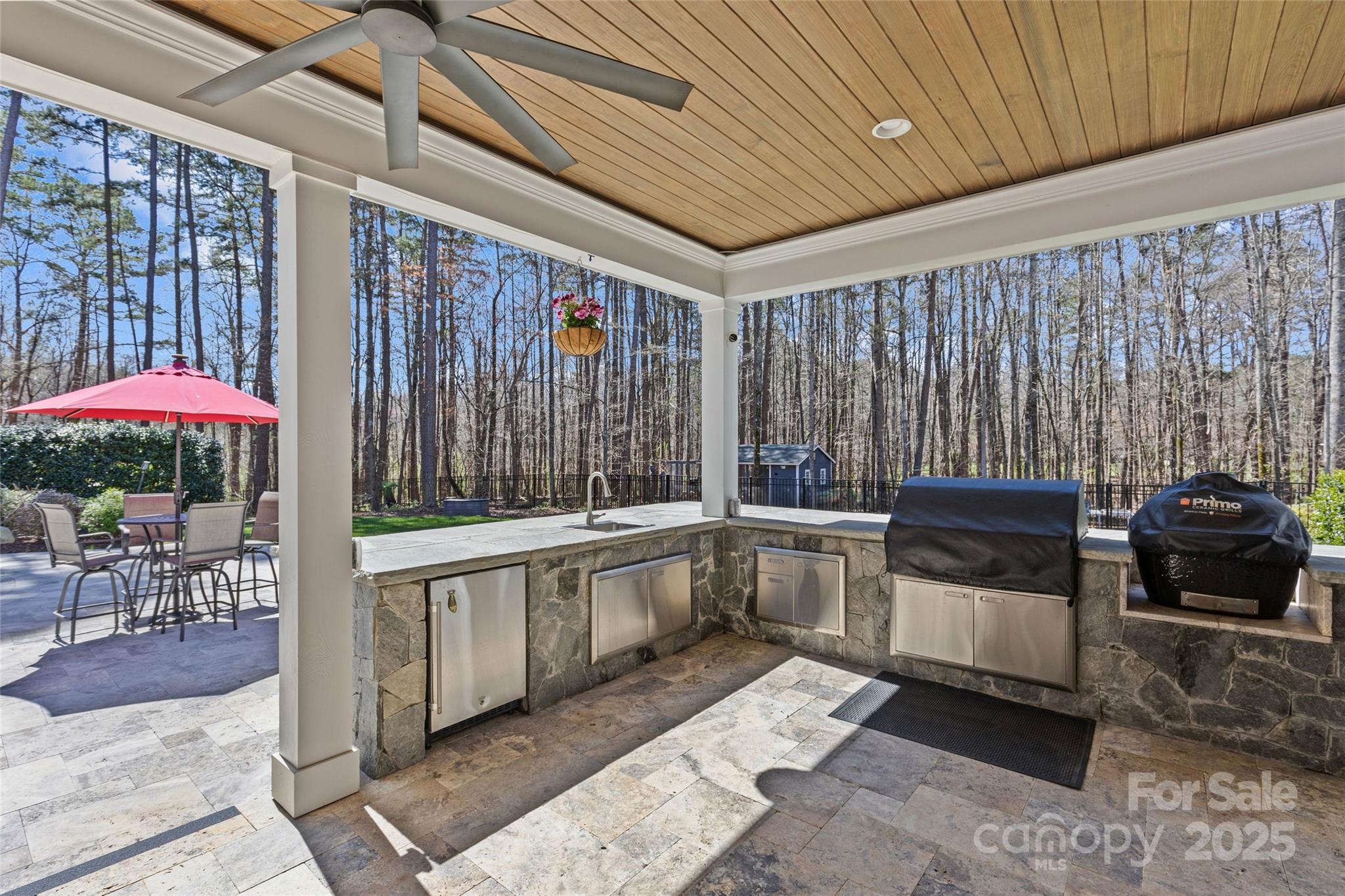 2615 Farm House Lane