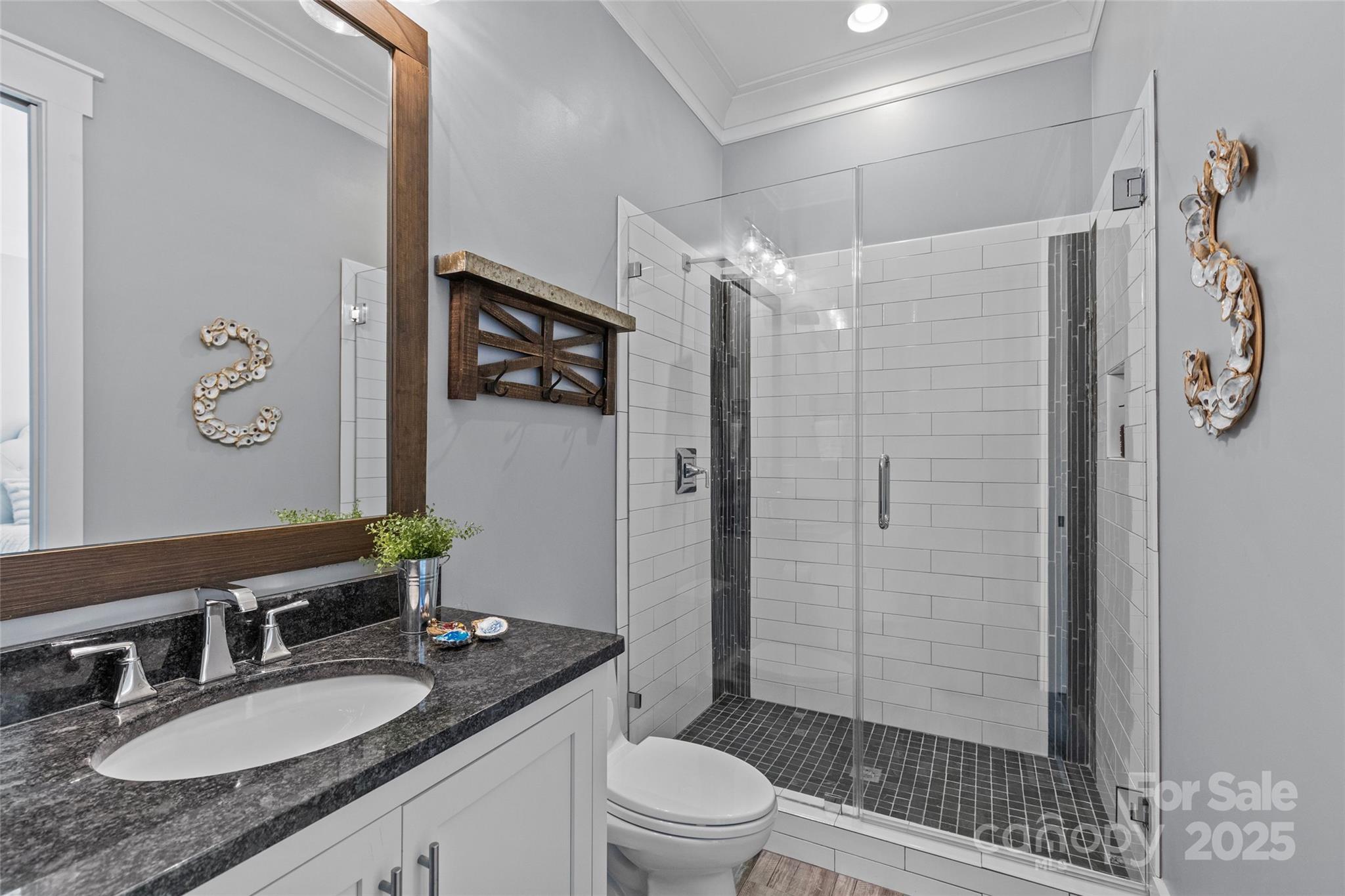 2615 Farm House Lane
