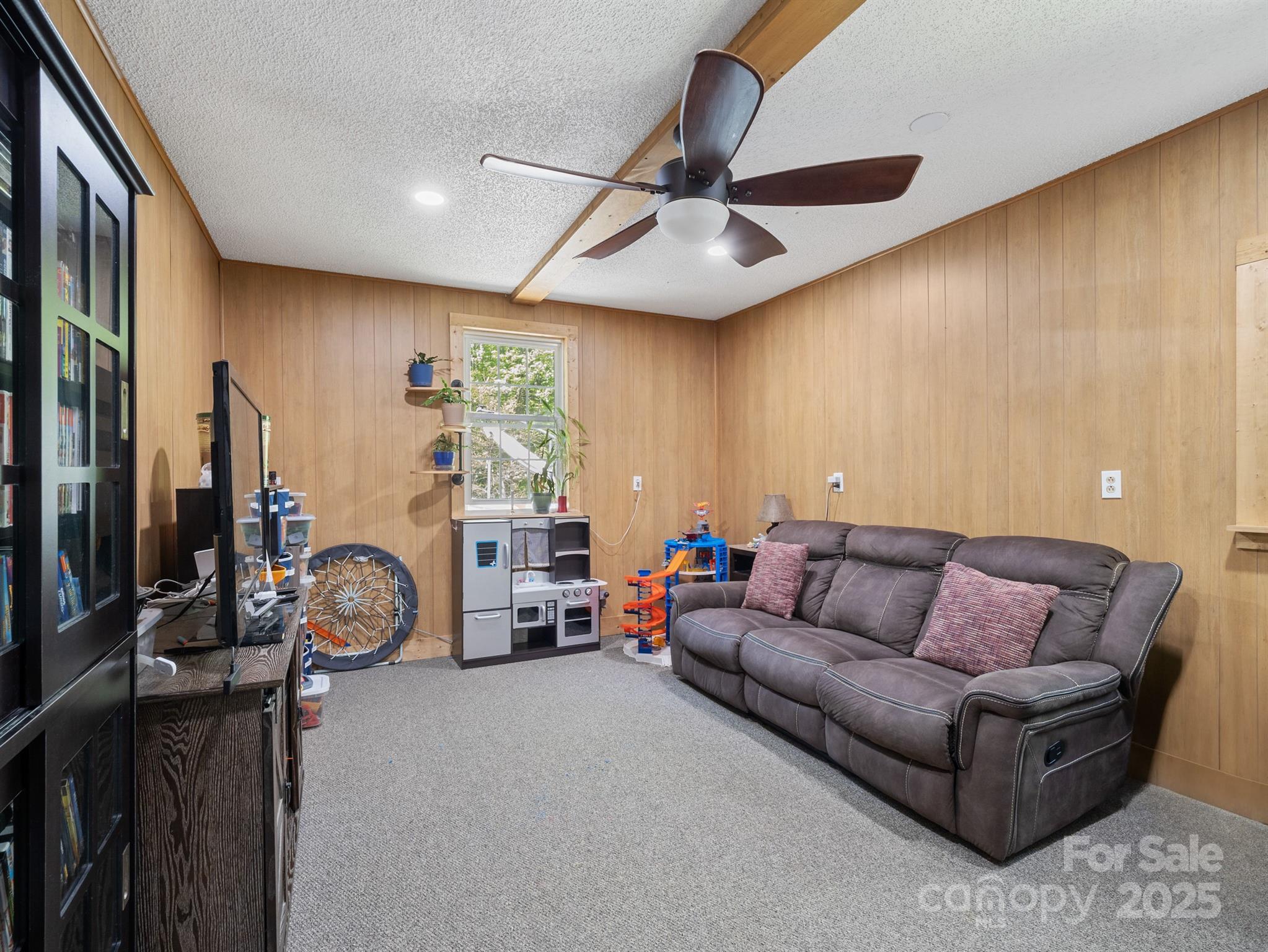 7624 Cedarbrook Drive