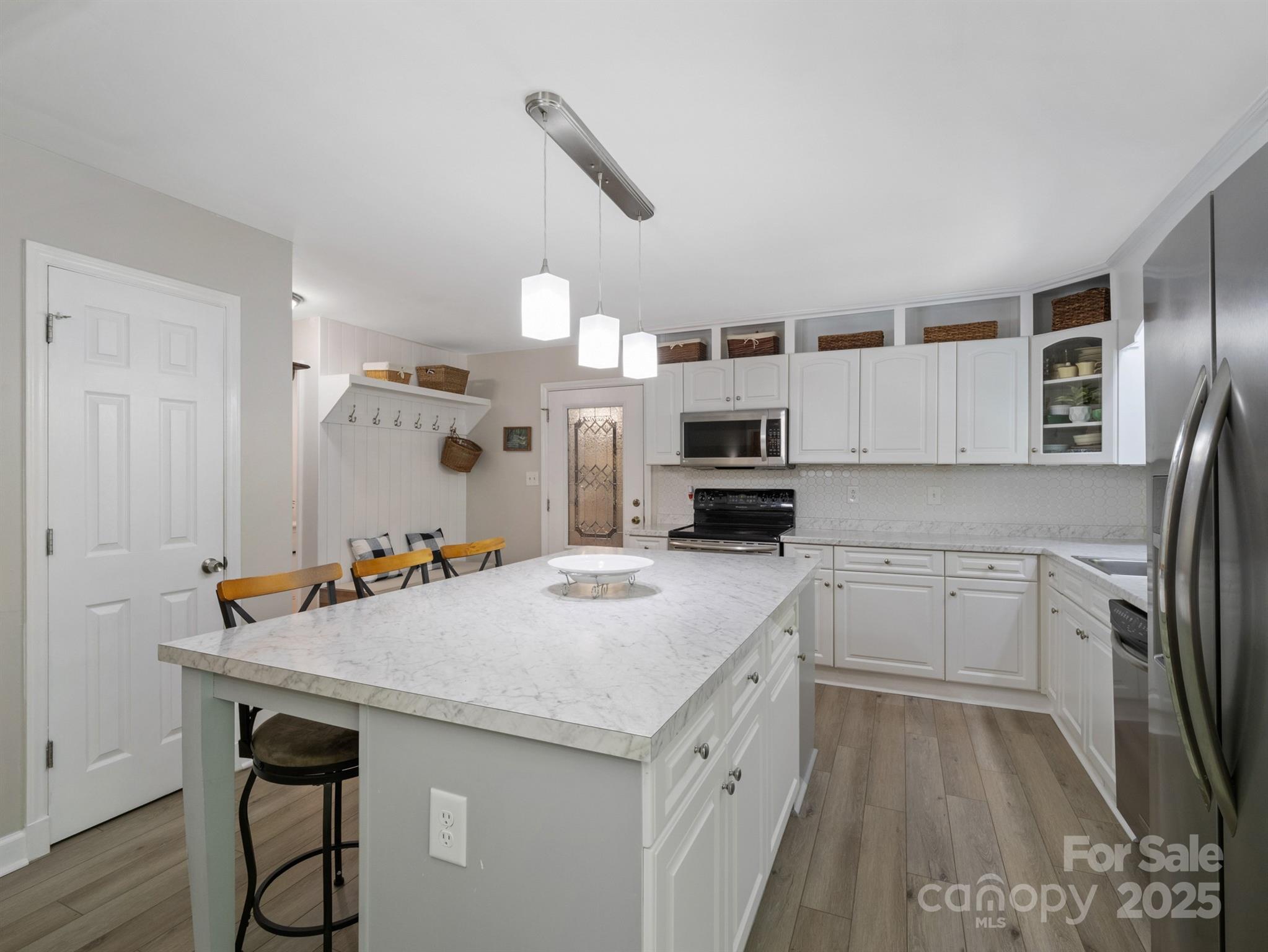 7624 Cedarbrook Drive