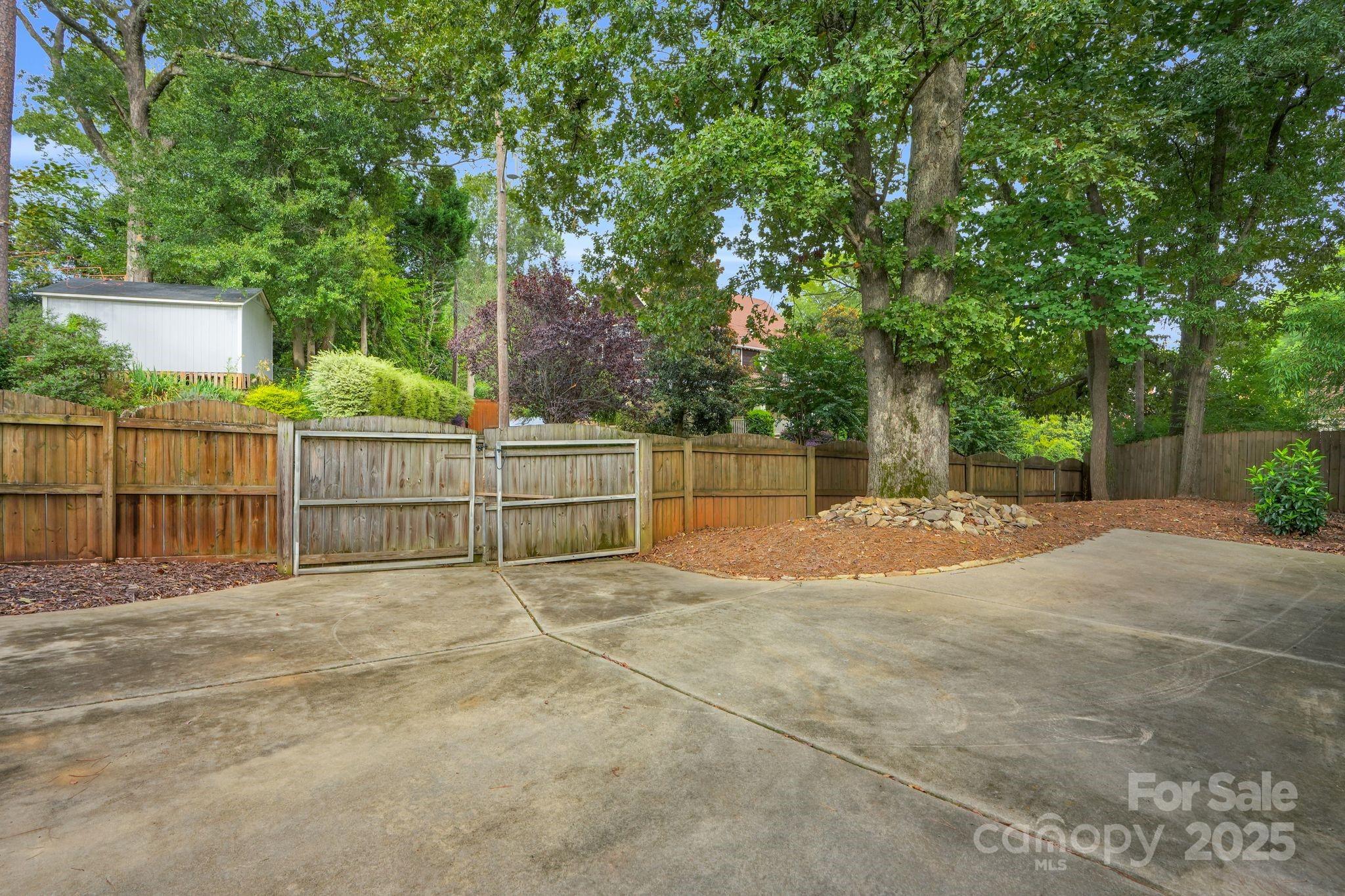 1801 Wilmore Drive